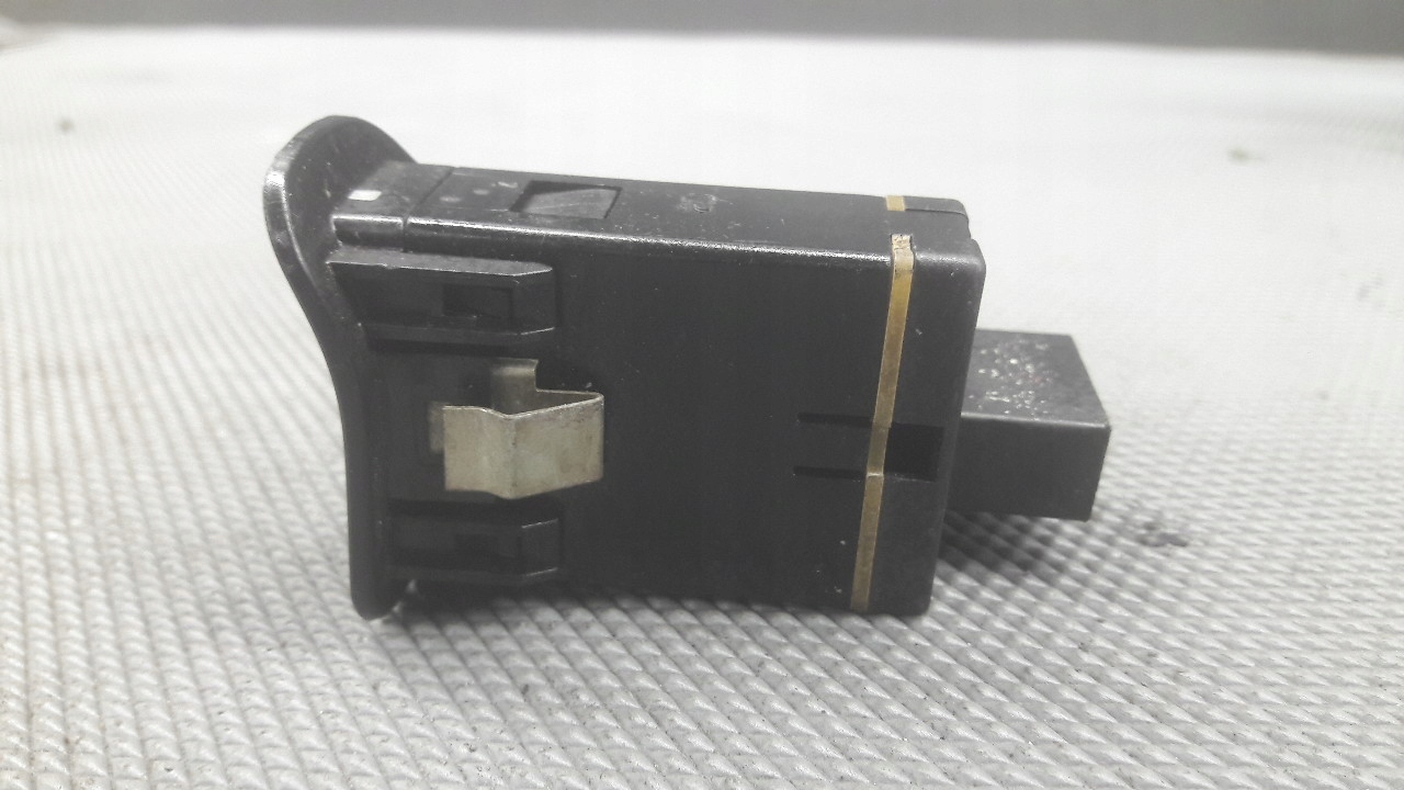 156031653 regulacja swiatel ALFA ROMEO 156 Typ silnika Brak informacji