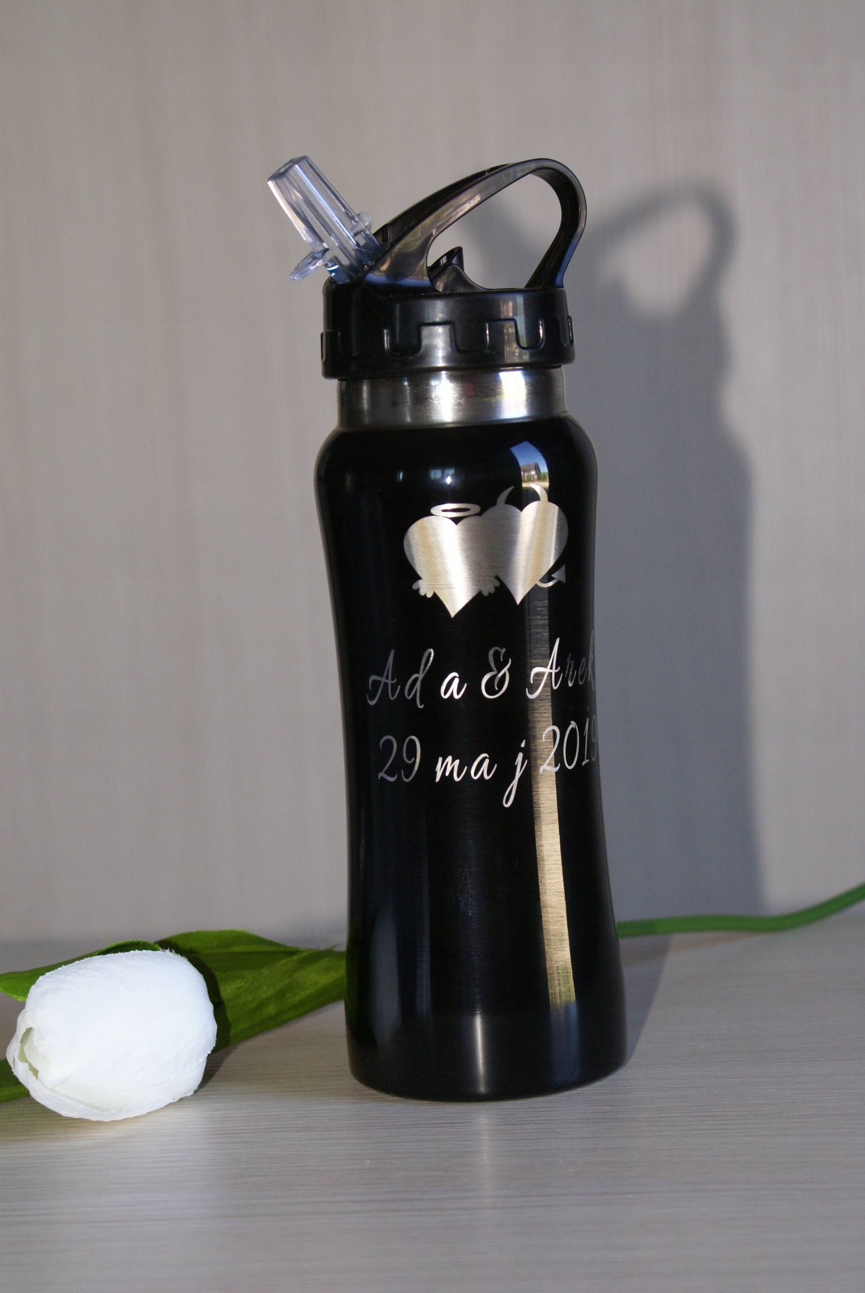 Elegancki bidon 550ml metalowy do szkoły + GRAWER Model AS17511-04