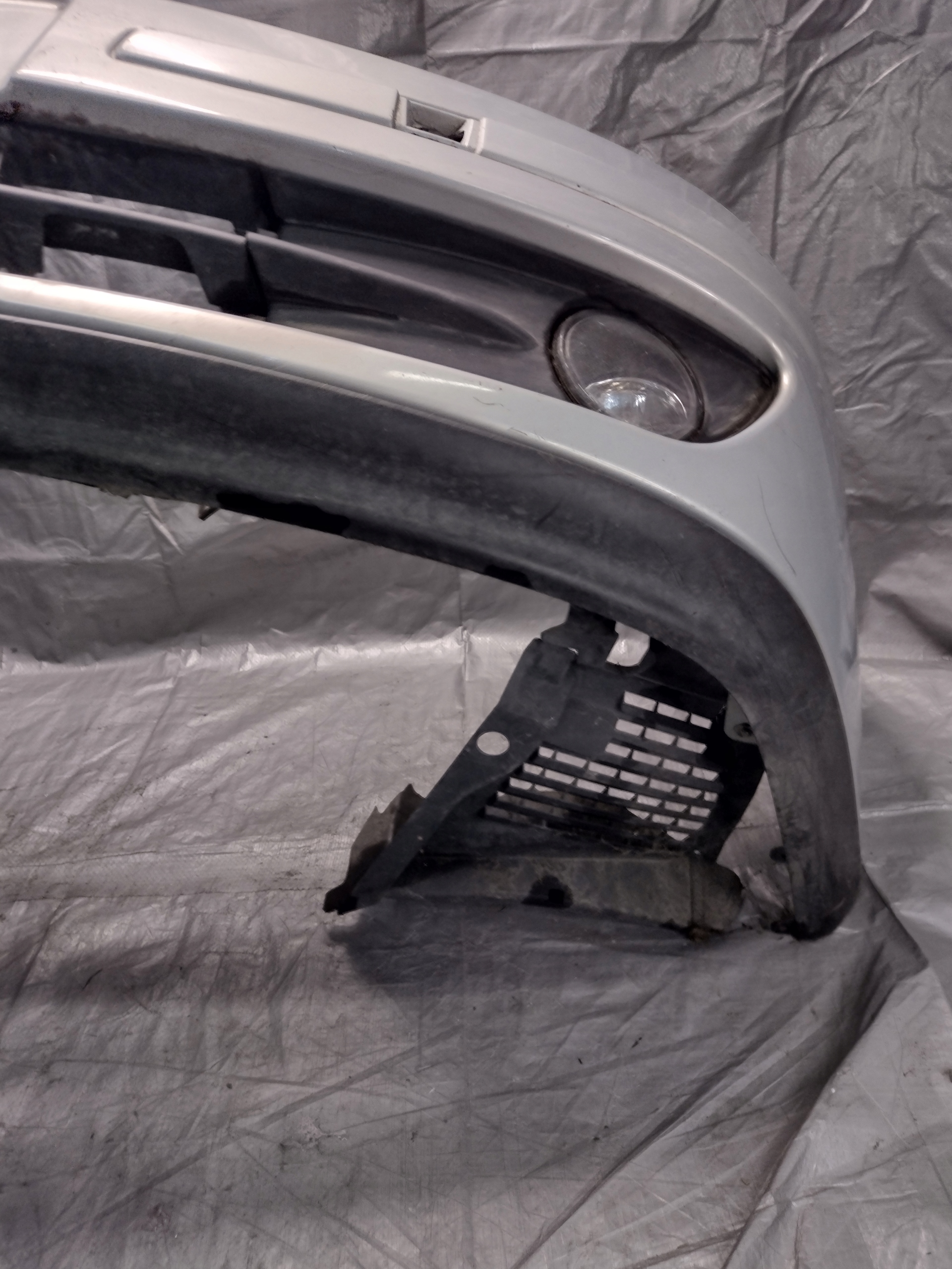 front bumper Renault Laguna II before lift