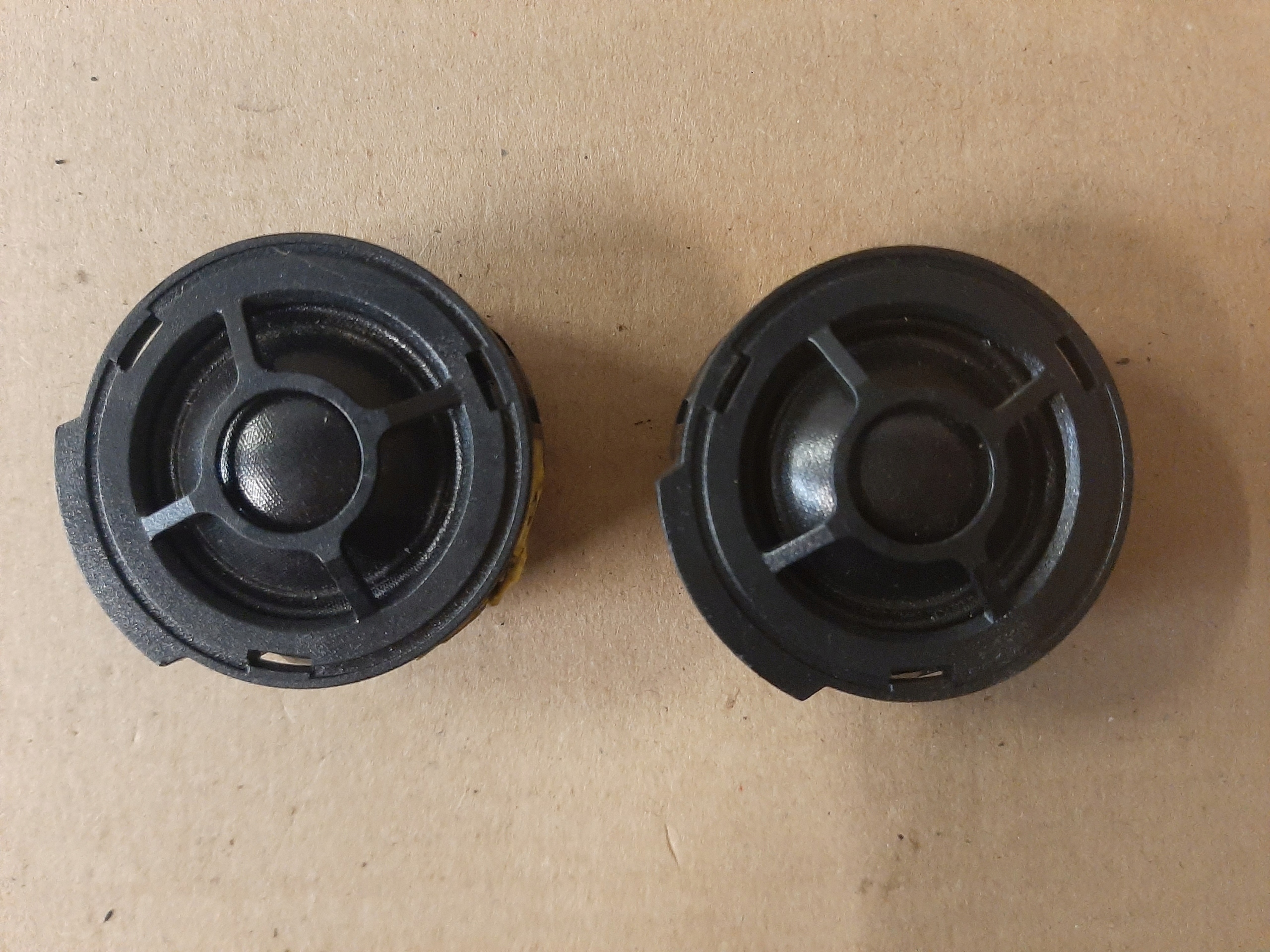A8 D3 reprák WYSOKOTONOWY BANG OLUFSEN 4E0035399A