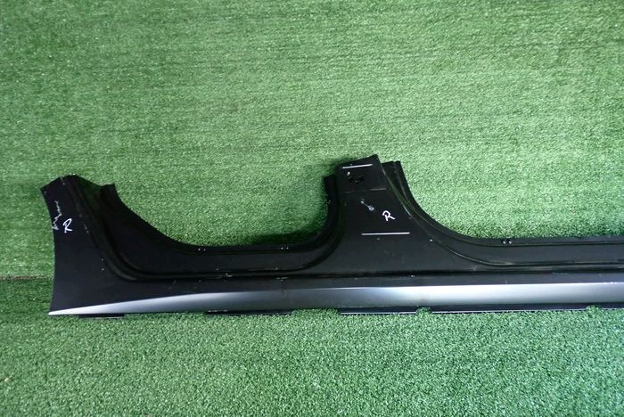 PEUGEOT 308 T10 22- threshold right