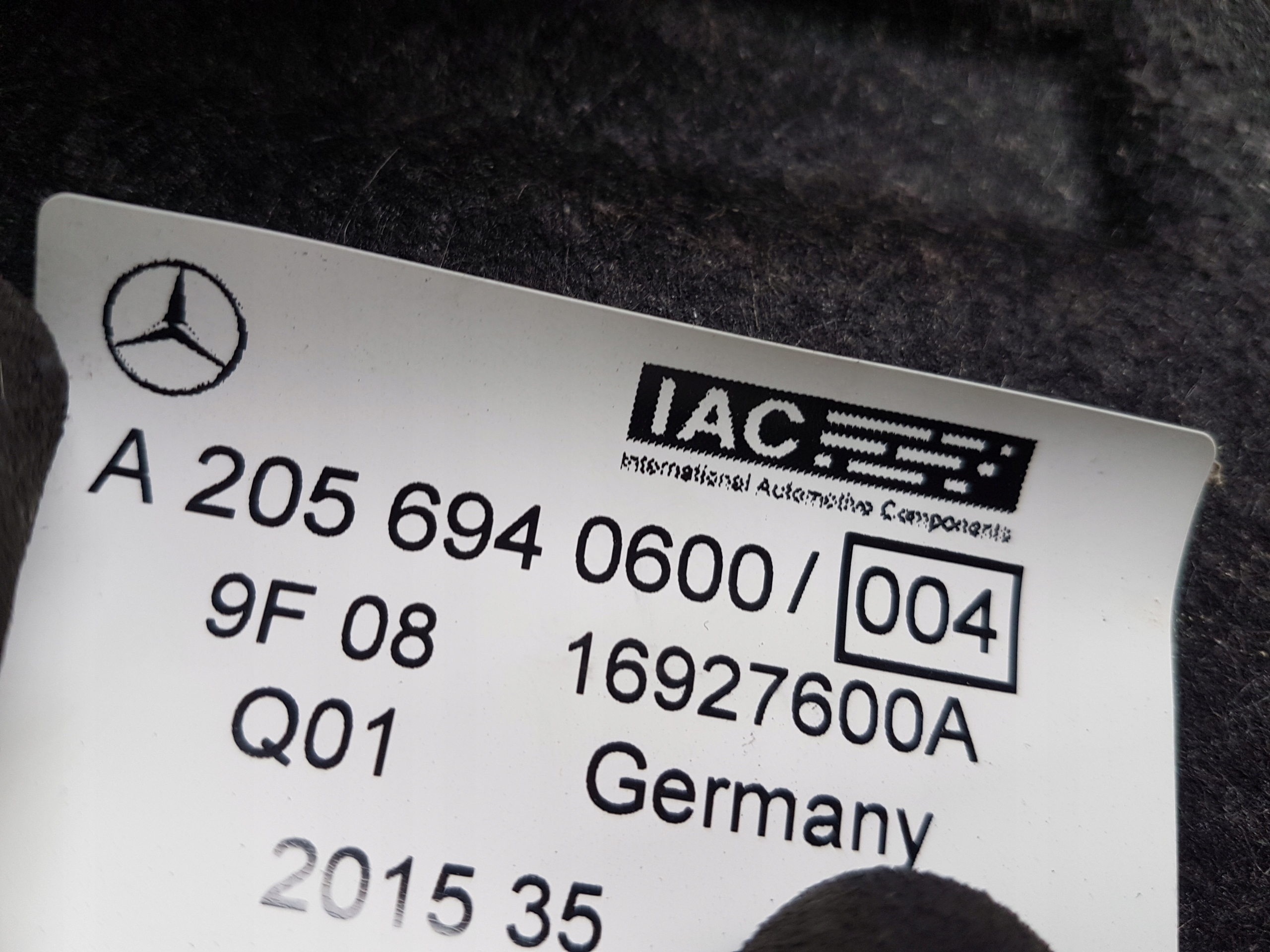 floor boot MERCEDES-BENZ C KLASA W205 2017 A2056940600