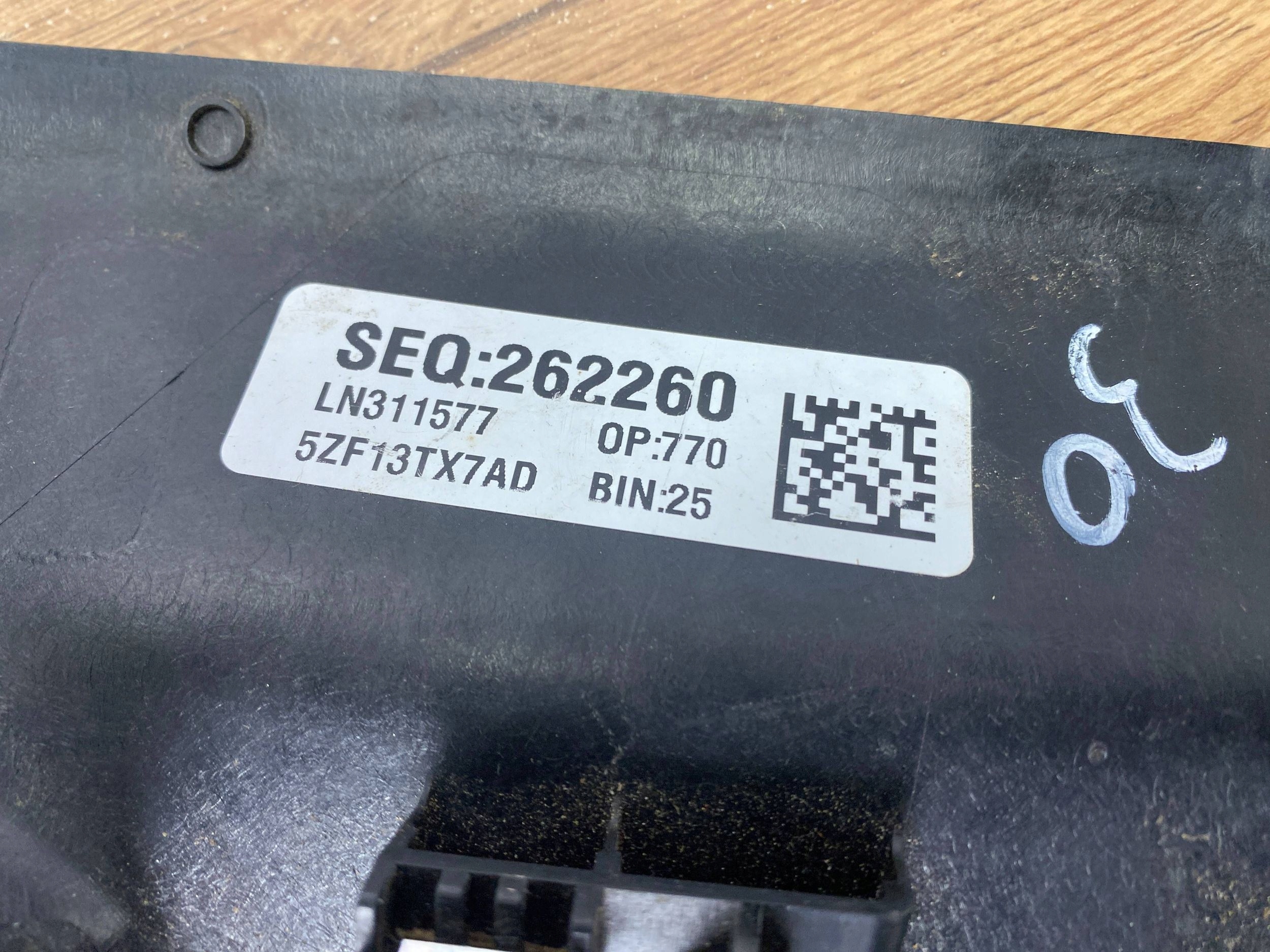 cover spoiler seat side Dodge Ram 1500 2019+
