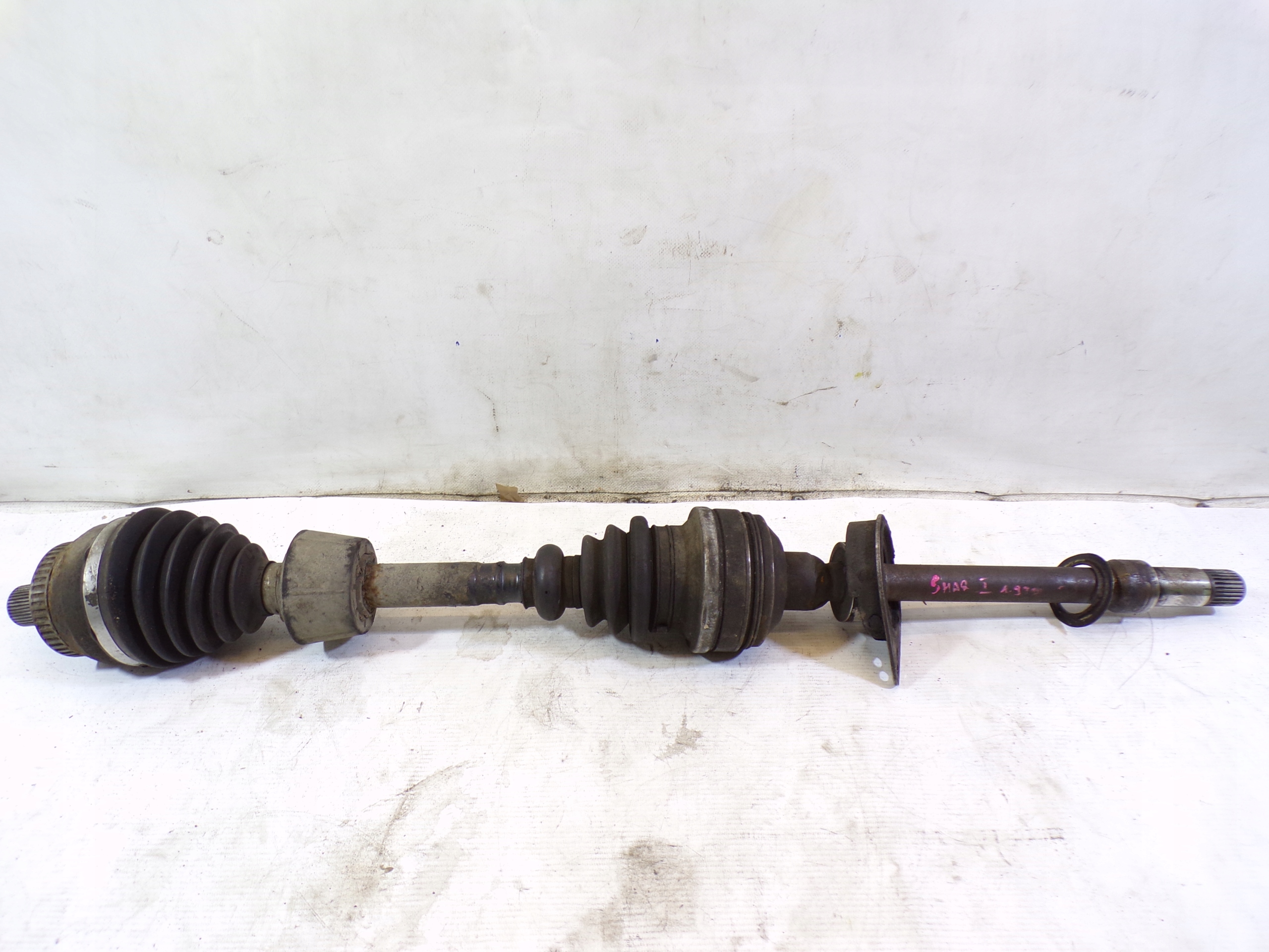 semi-axis left VOLKSWAGEN SHARAN 1 1.9 TDI SPAWANA