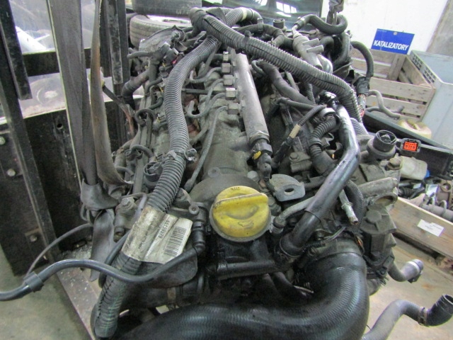 SAAB 9-3 93 II YS3F двигатель дизель 1,9TID A19DTR 150KM