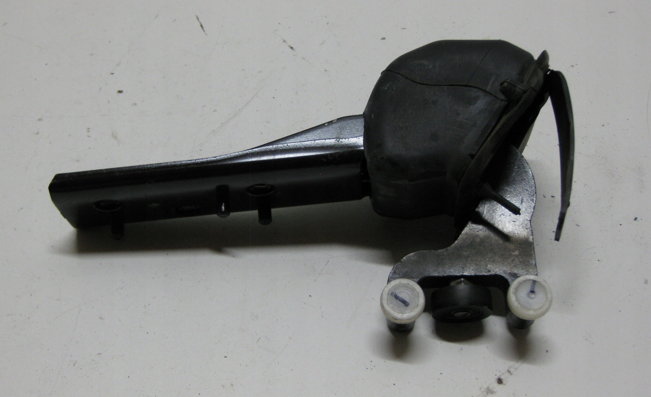 RENAULT MASTER III roll subframe central door of the sliding 777640623R