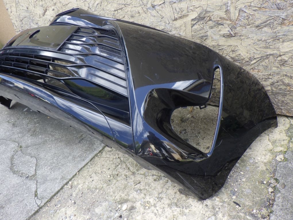 TOYOTA YARIS III 3 LIFT 17- without PDC front bumper