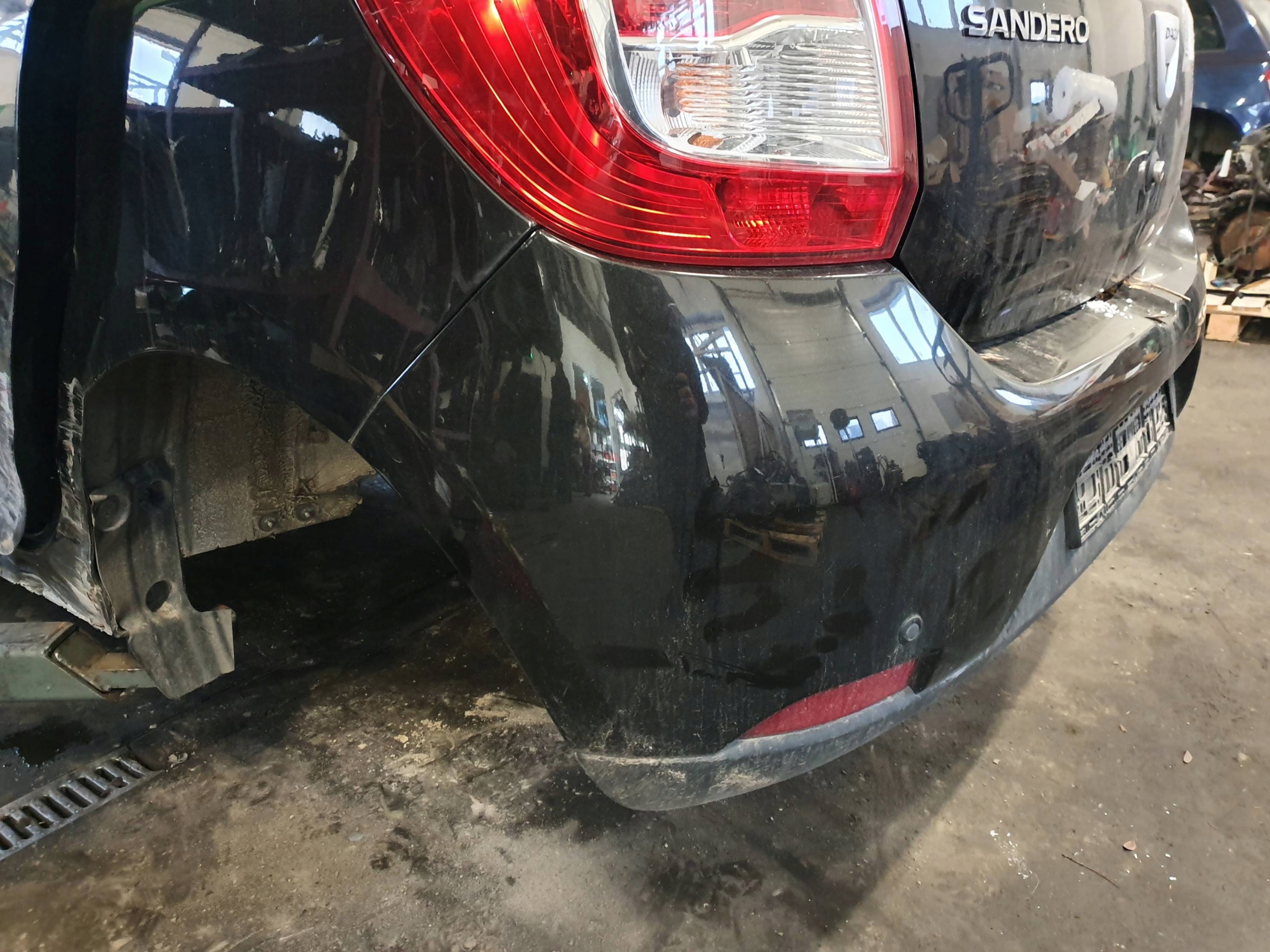 bumper rear part NV676 PDC DACIA SANDERO II
