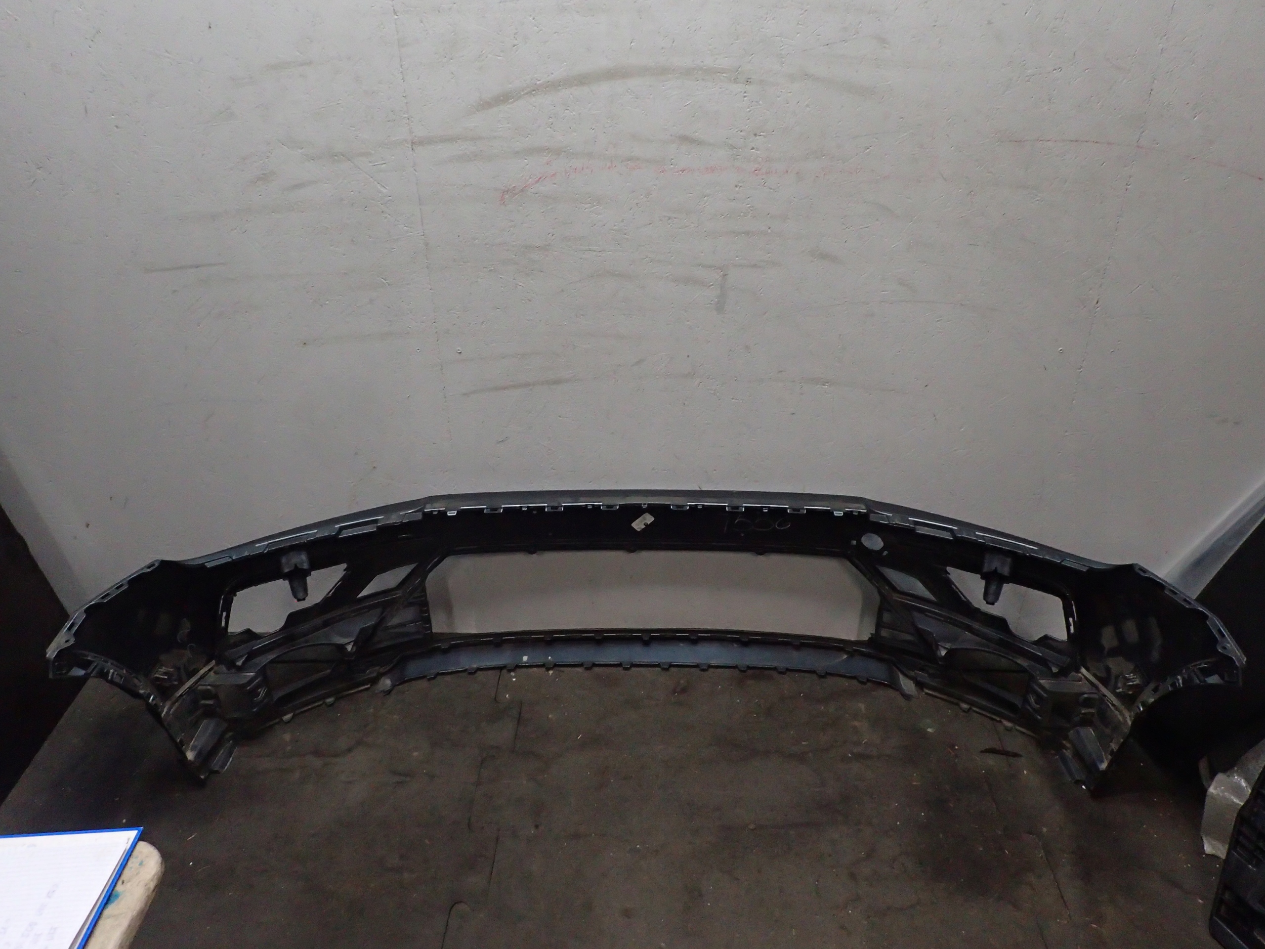 ZDERZAK PRZÓD VW TIGUAN ALLSPACE R LINE 15- 5NN Typ samochodu Samochody osobowe