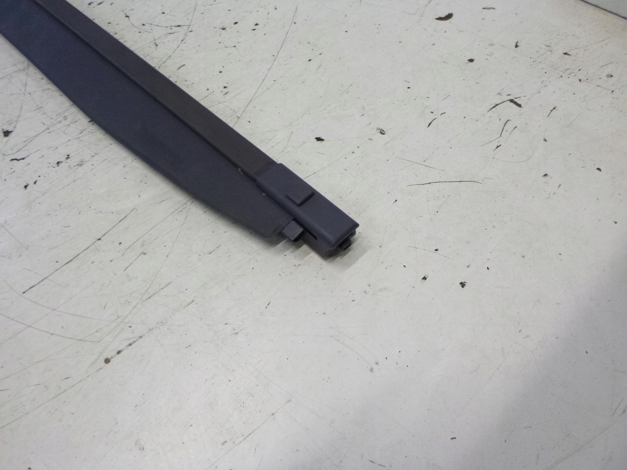 blinds boot Mercedes W168 1997 - 2004