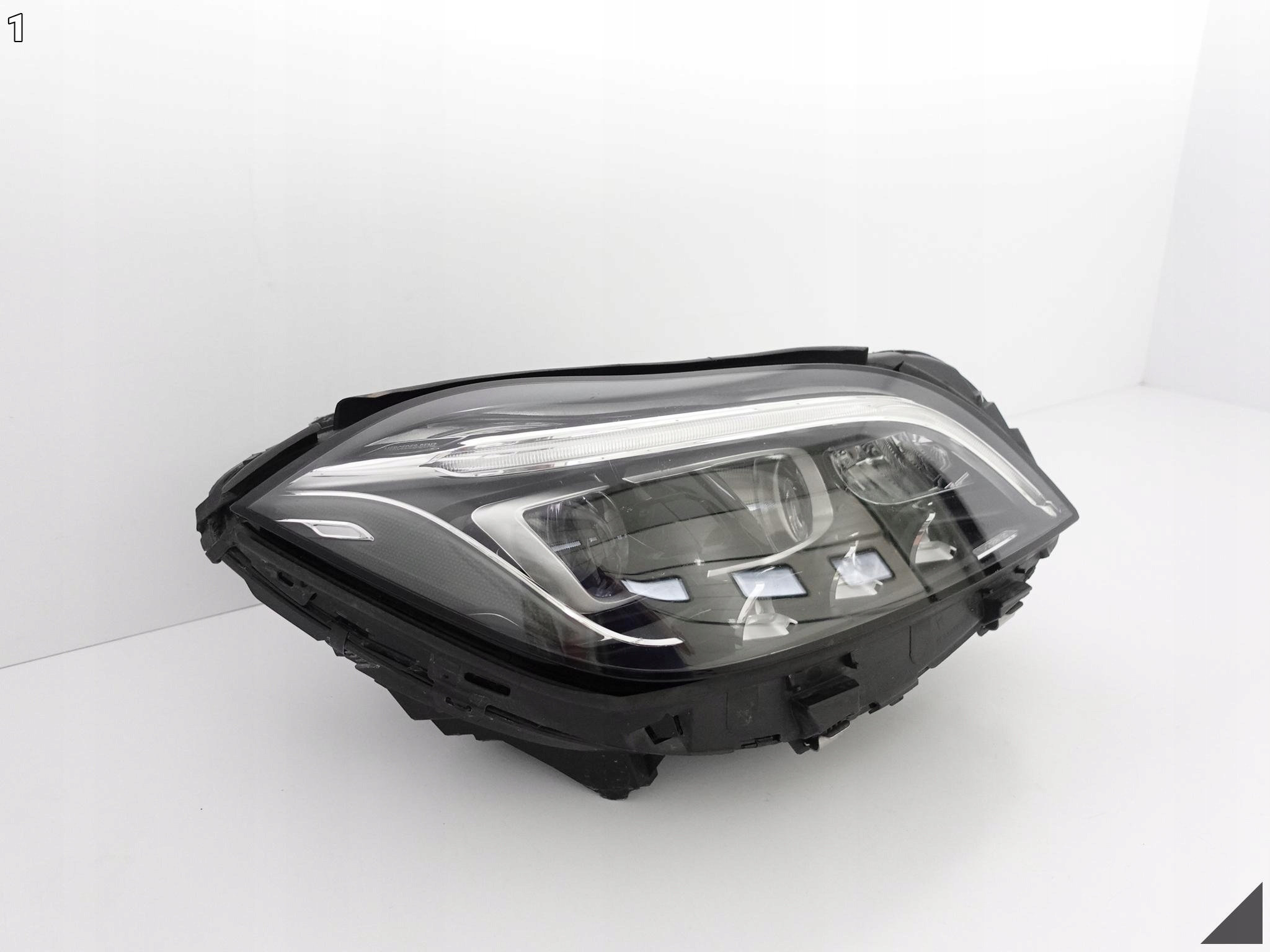 MERCEDES CLS 218 LIFT 14-18 MULTIBEAM FULL LED EU light right front