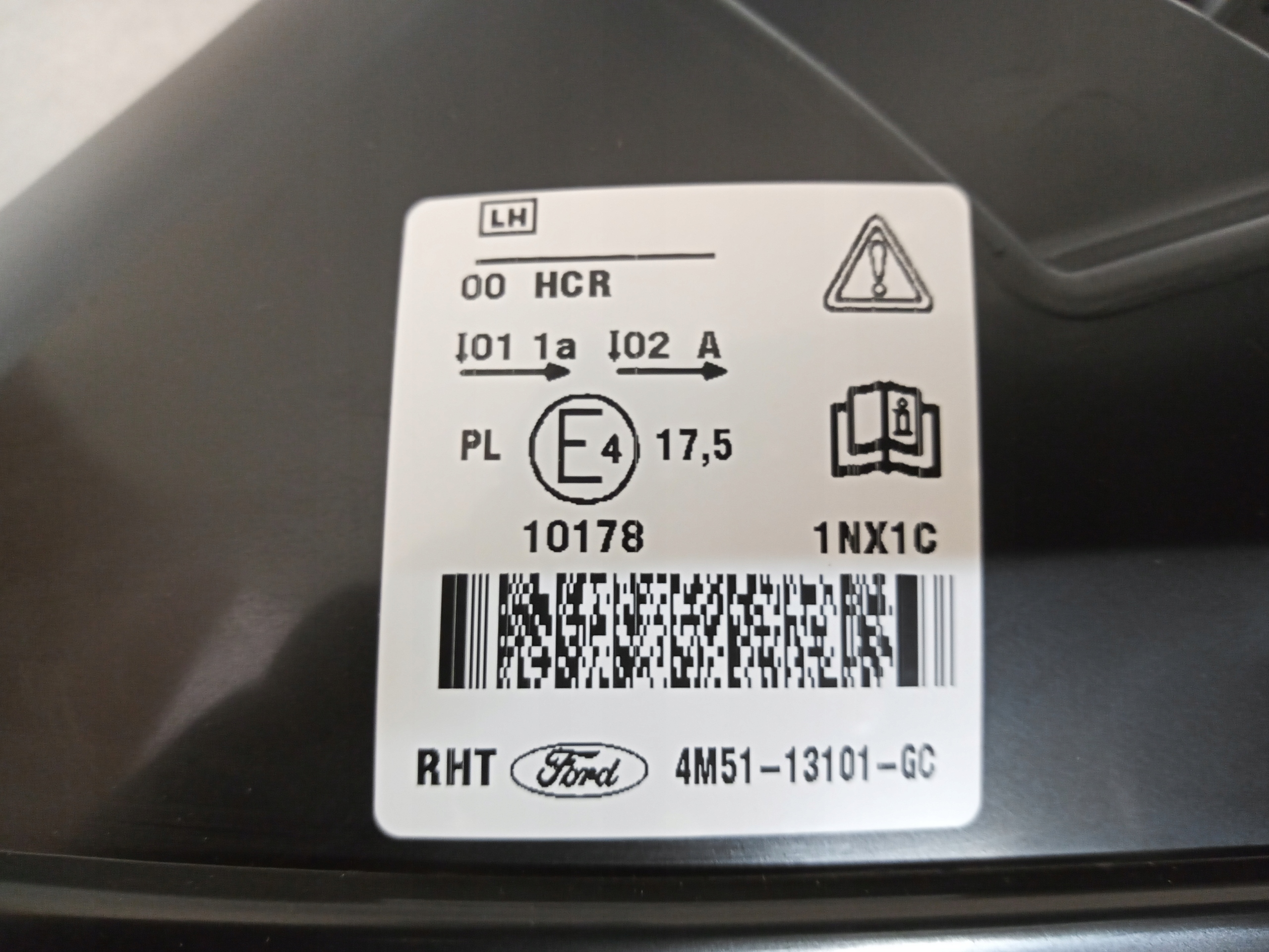 LAMPA LEWA PRZEDNIA FORD FOCUS MK2 MK 2 SOCZEWKA Numer katalogowy części 4M5113101GC