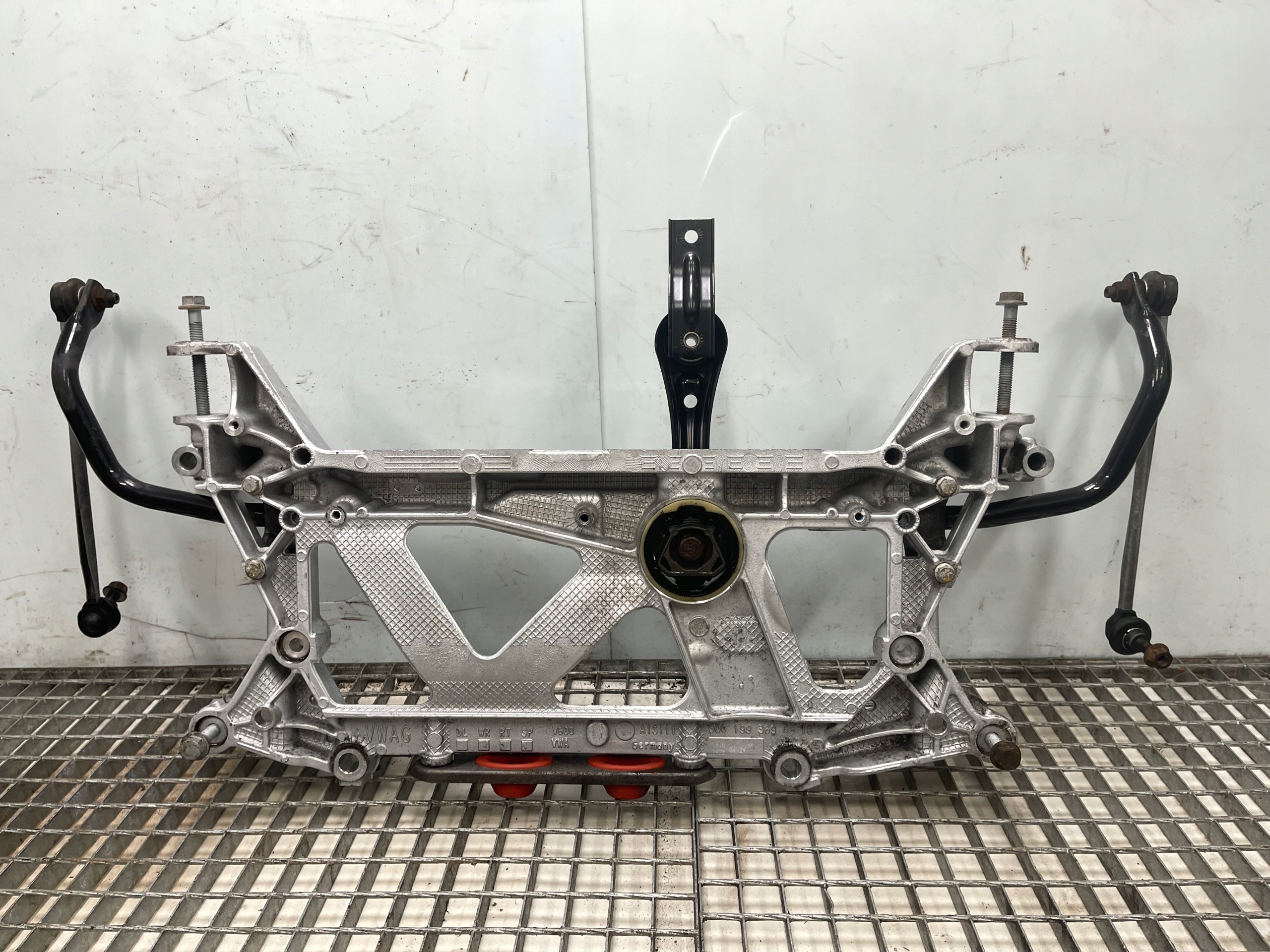 axle beam subframe axle beam front 5Q0199369G Audi A3 8V 13- complete