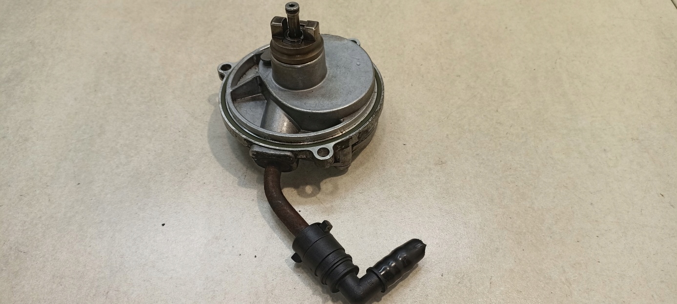 Pompa VACUM MERCEDES W168 1.7 CDI A6682300165
