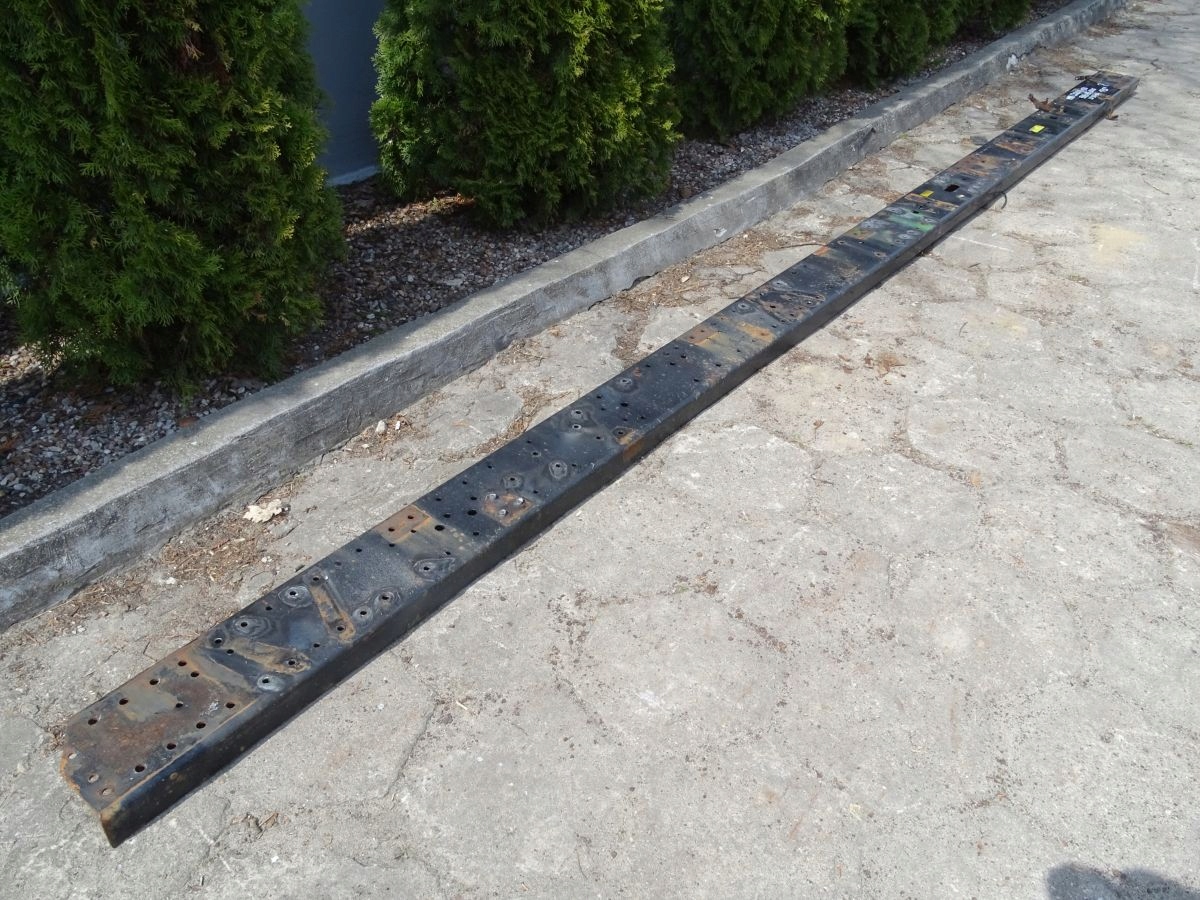 MAN L2000 94-01 рама правая сторона 17,5 558x20, 5 #122