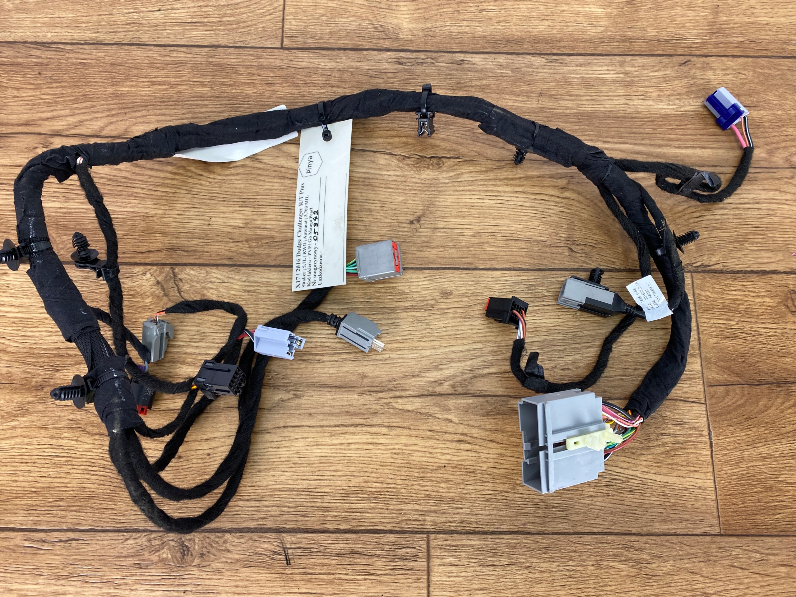 bundle wiring tunelu podlokitnika Dodge Challenger 2015+ USA