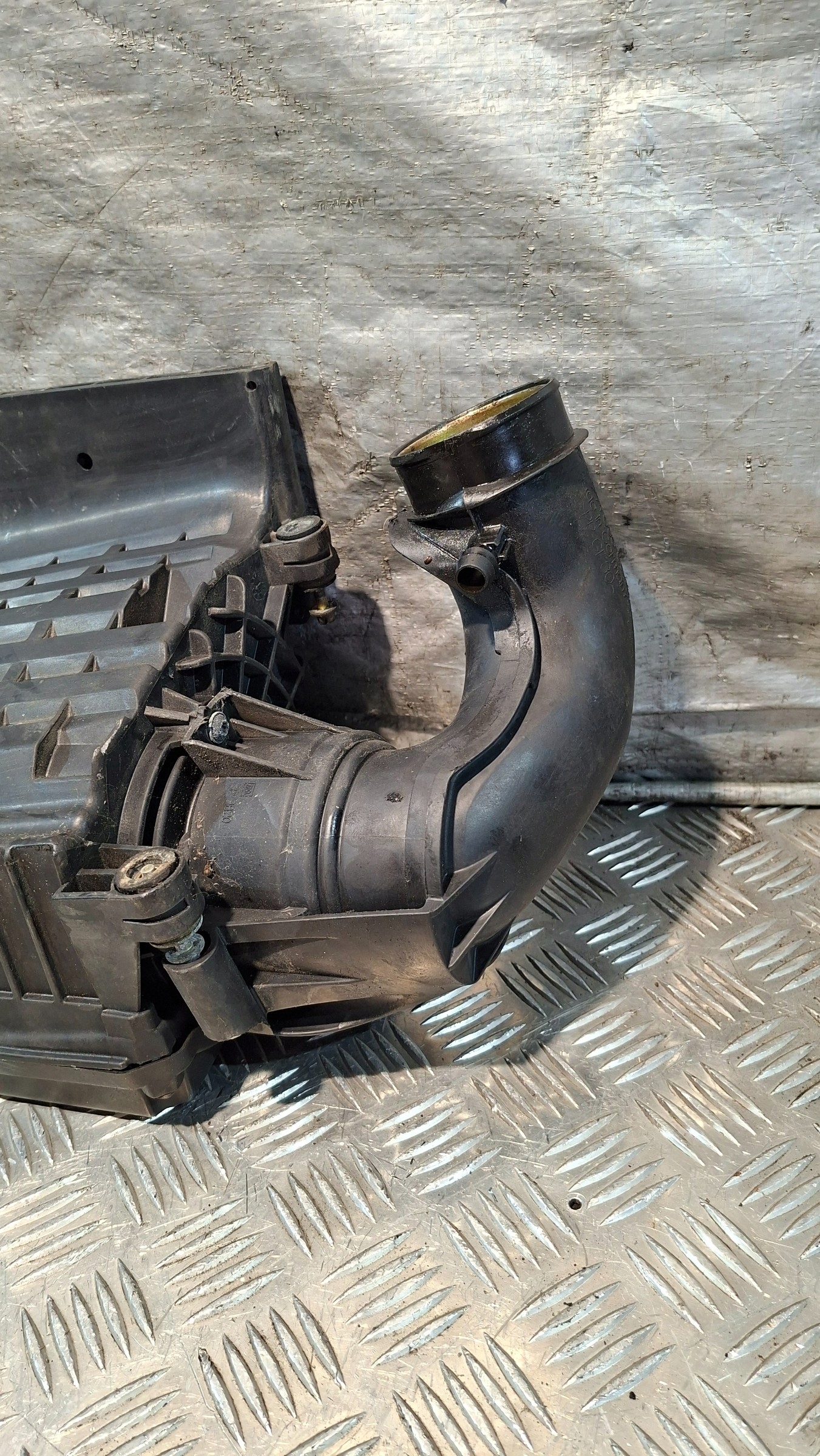 Gehäuse filter luft Luftmassenmesser MERCEDES W203 1.8K
