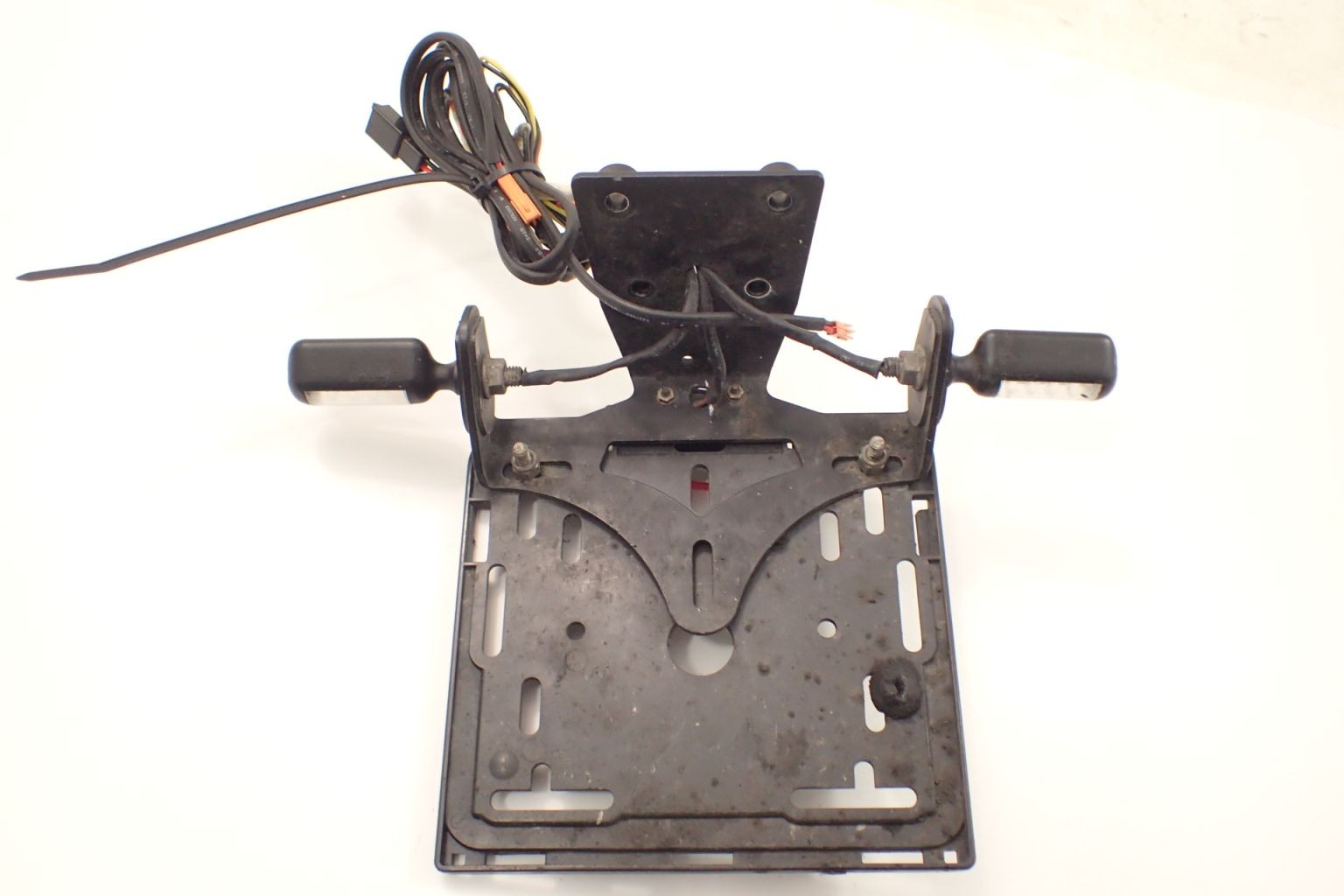 Kawasaki z800 13-17 крепление номерного.знака r& g поворотники