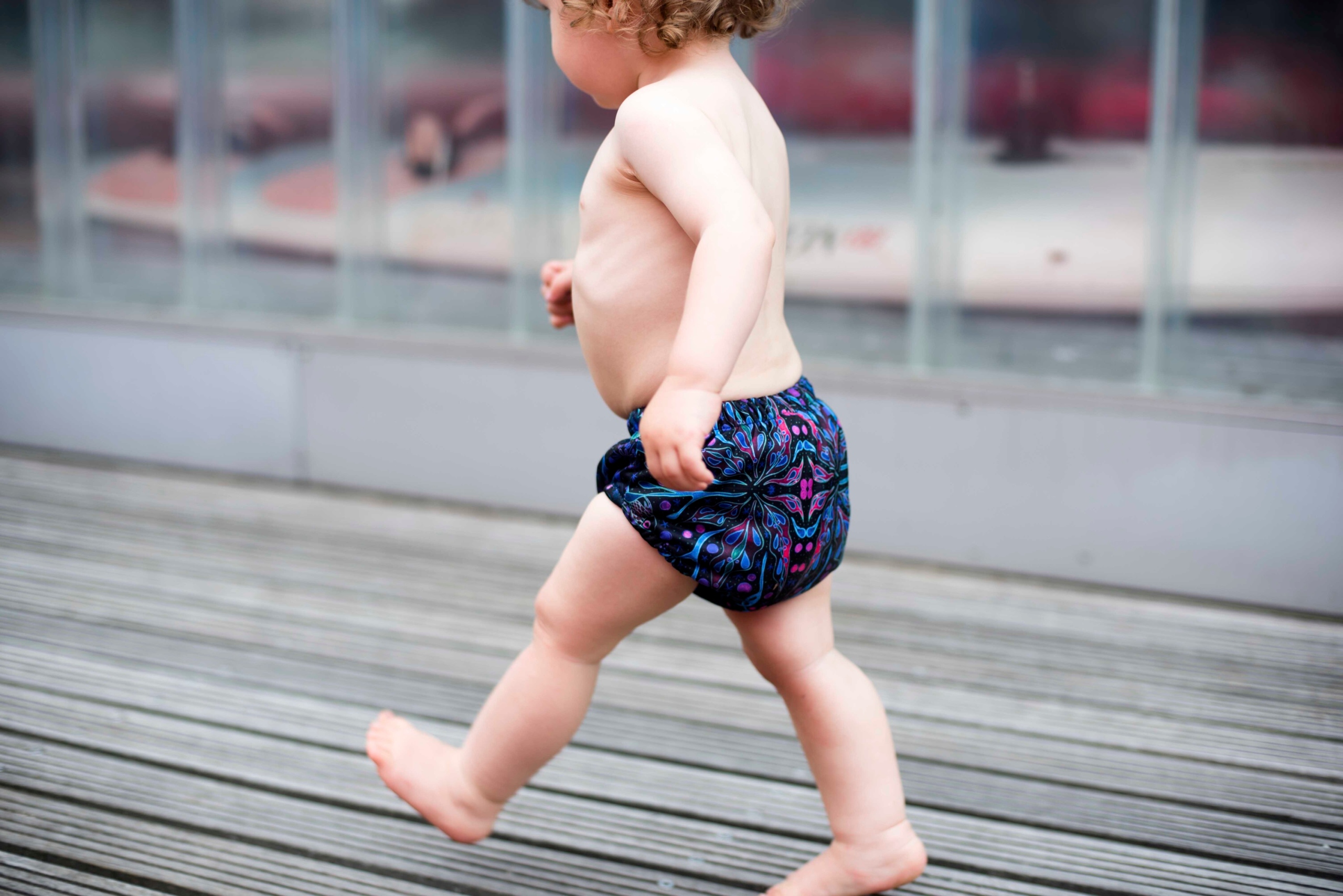 Pieluszka do pływania, kąpielówki Neon Splash M Liczba sztuk w opakowaniu 1 szt.