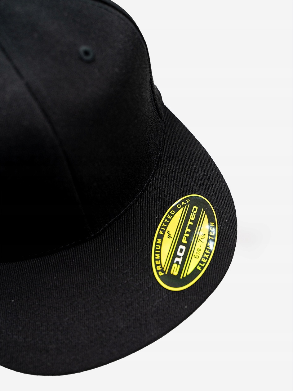 CZAPKA Z DASZKIEM FULLCAP CZYSTA BEZ LOGO KLASYCZNA FLEXFIT Czarna 55-58 Materiał dominujący akryl