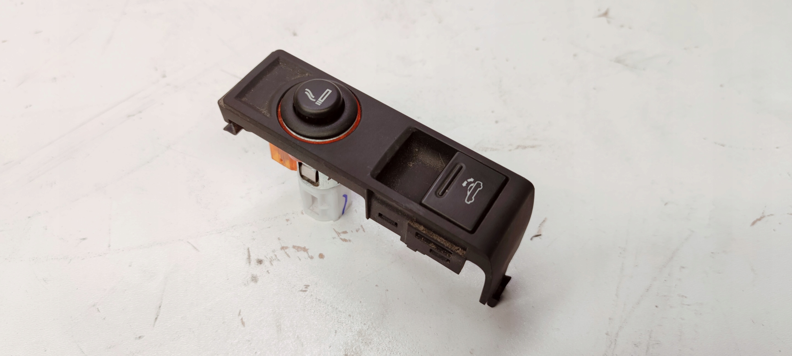 switch roofs ZAPALNICZKA AUDI A3 8P 8P7919719