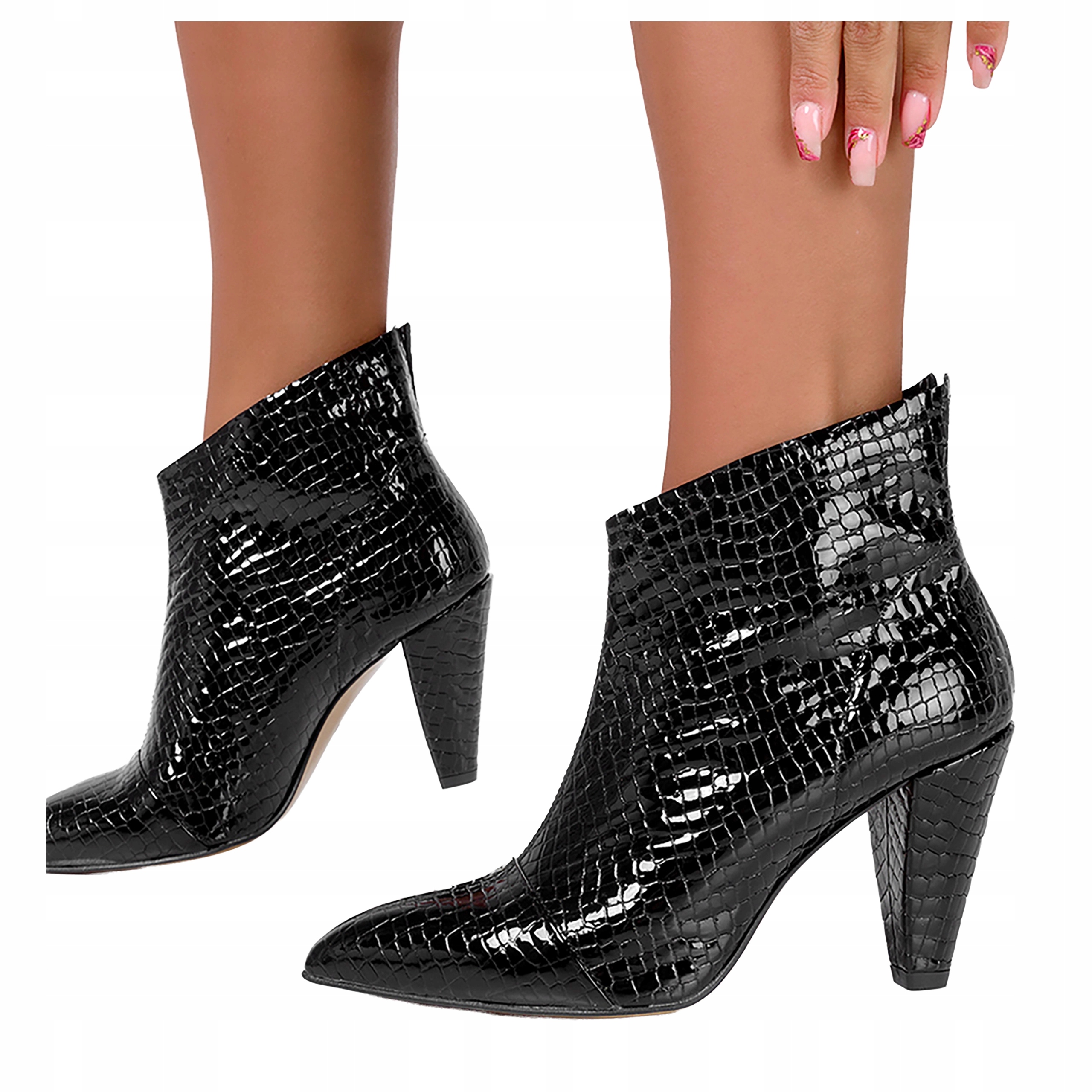 Kotníkové Boty Černé Dámské Kožené Lakované Na Podpatku Krokodýli Vzor r 41