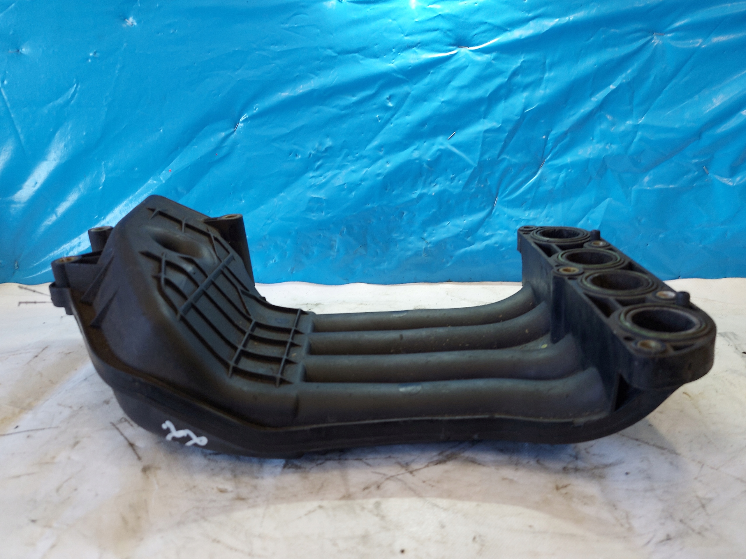 intake manifold GOLF IV 1.9 SDI 038129713H