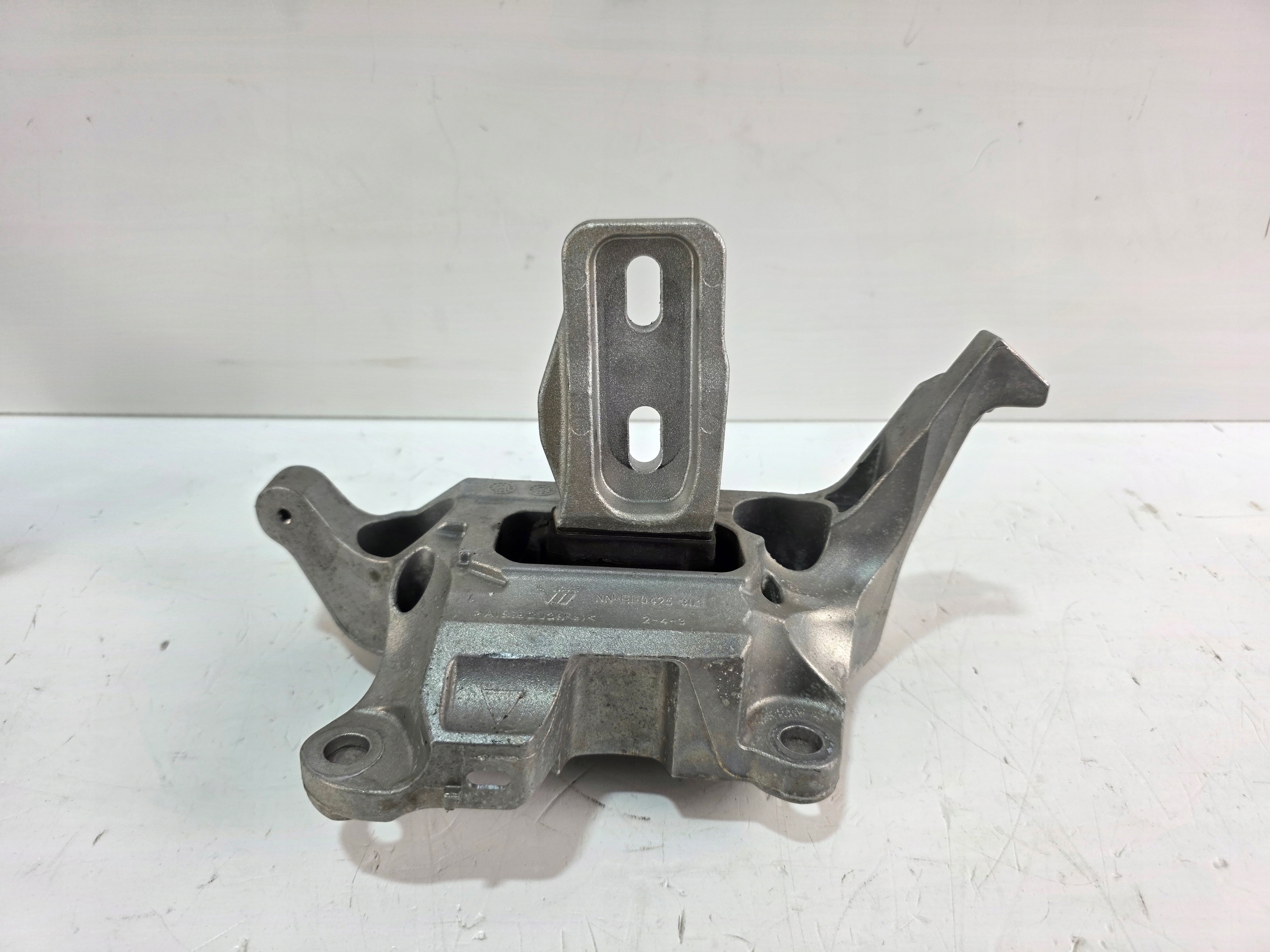 holder engine mount FIAT 600 JEEP AVENGER 9824312980