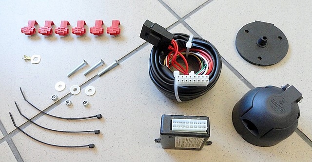 HAK HOLOWNICZY+MODUŁ+WI HYUNDAI TUCSON II 2 od2015 Rodzaj kuli Odkręcana