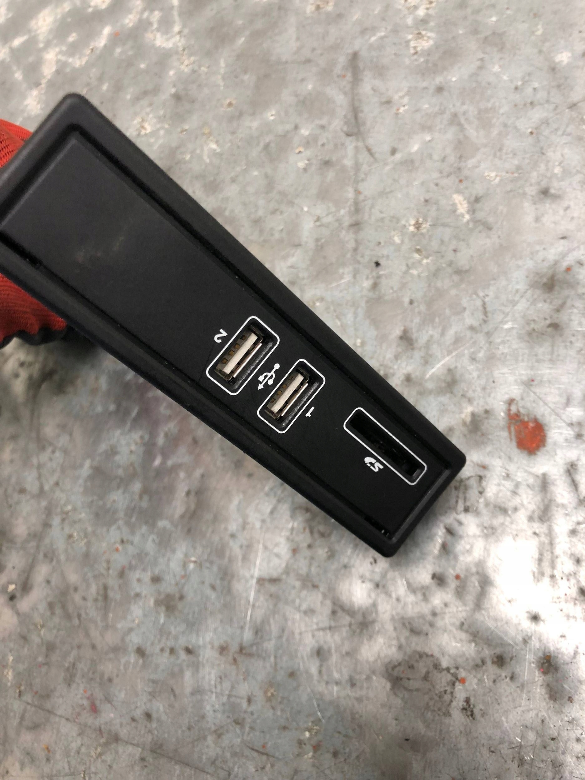 adapter, stecker stecker USB MERCEDES W205 A2058200226