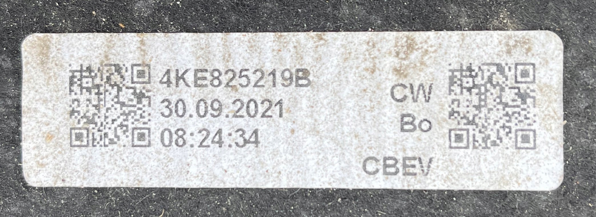AUDI E-TRON 4KE Blende Abdeckung abdeckung untere der Stoßstange heck 4KE825219B