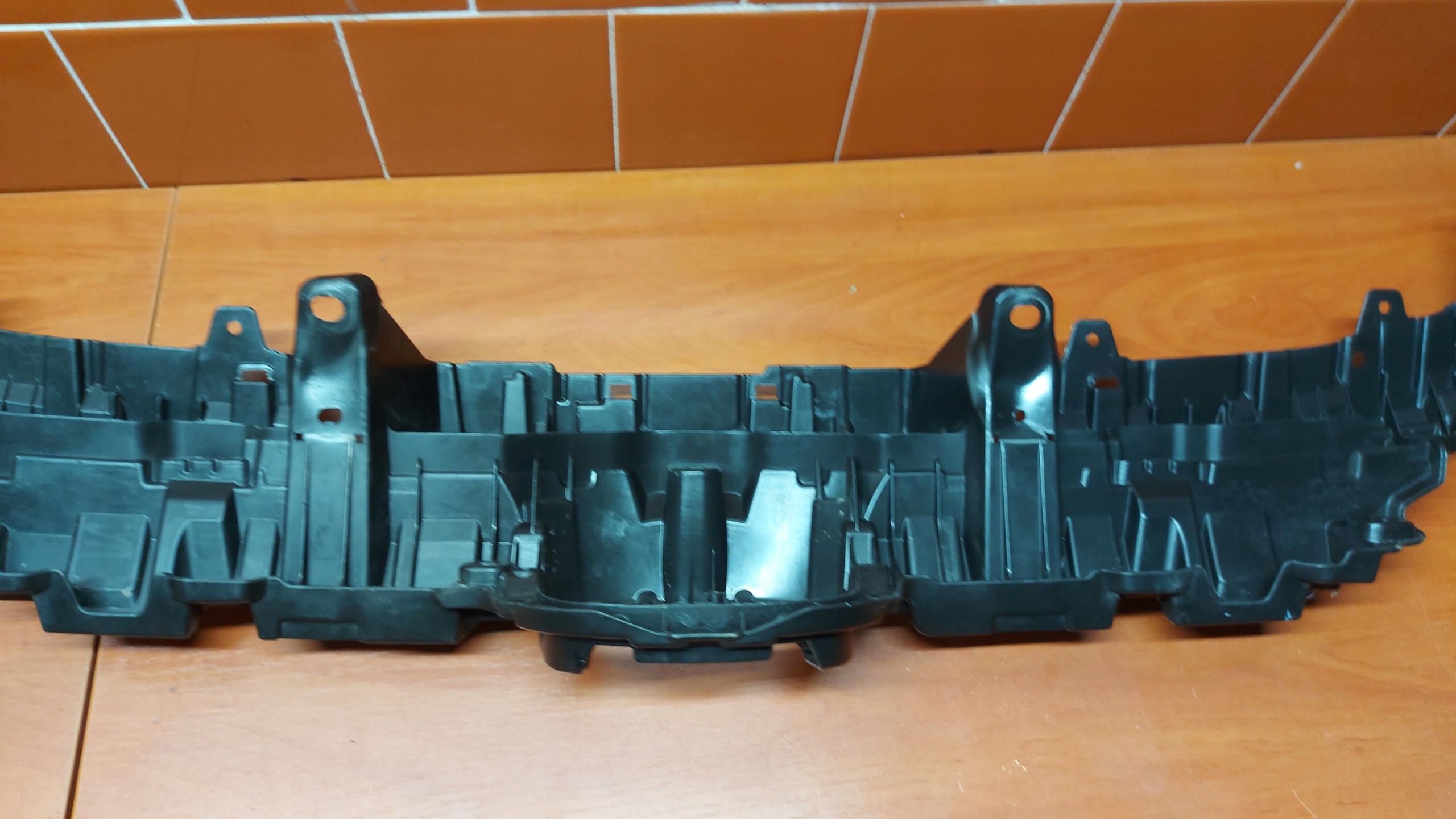 pillar support grill supports front TOYOTA RAV4 V 18