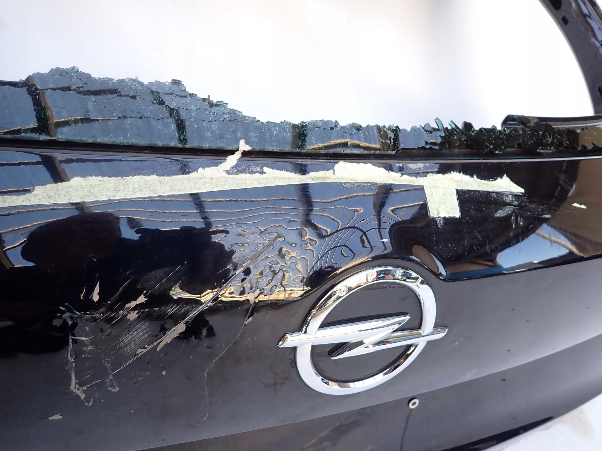 OPEL INSIGNIA B KOMBI 17- trunk door boot rear part