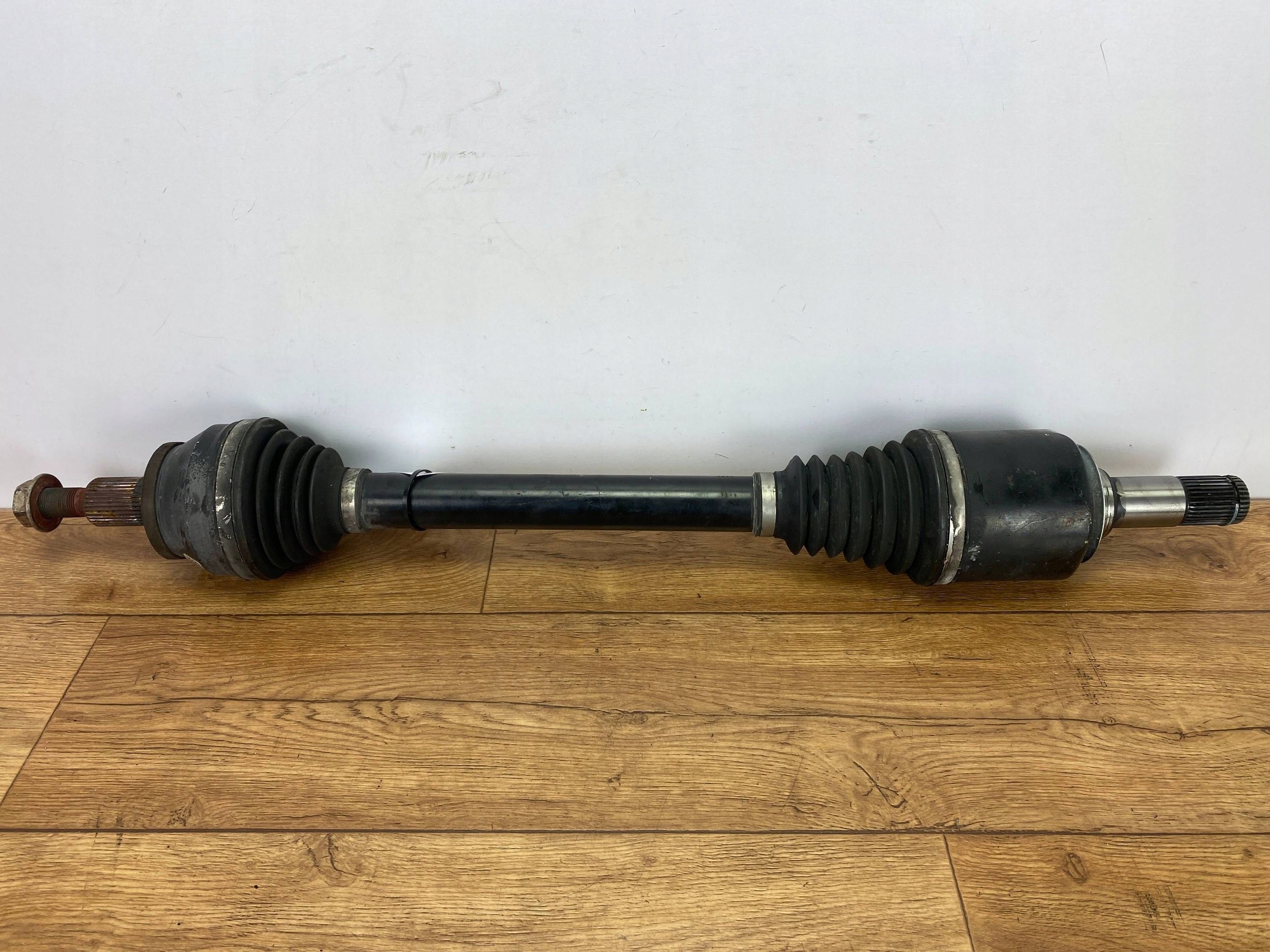semi-axis rear left 6.4 Dodge Charger 2015