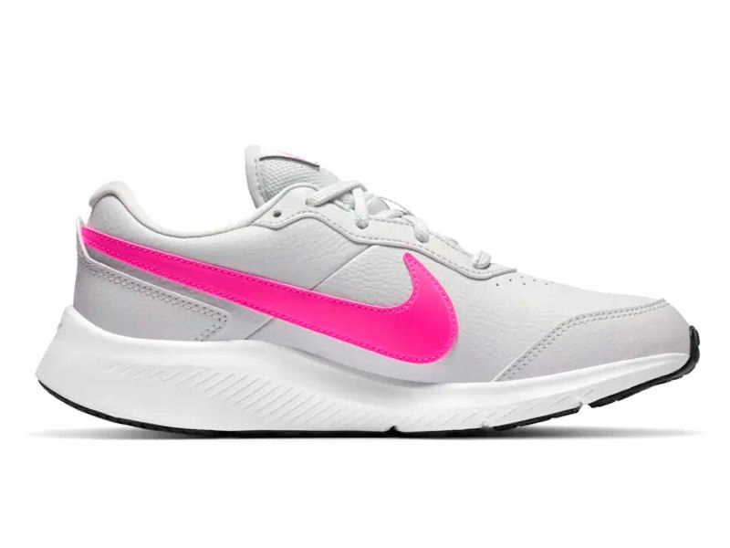 

Buty treningowe Nike Varsity skóra CN9146-002 39