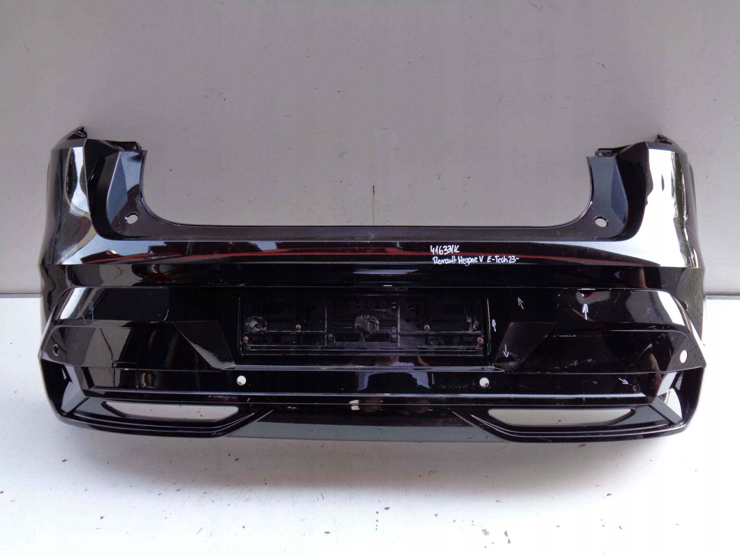 bumper rear RENAULT MEGANE V E-TECH 23- NR 41633