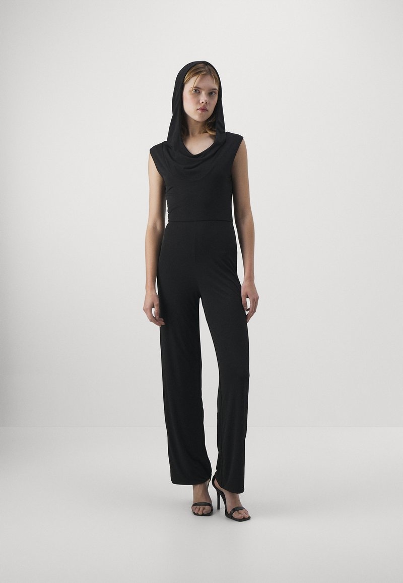 Overal s kapucí Wal G. 34