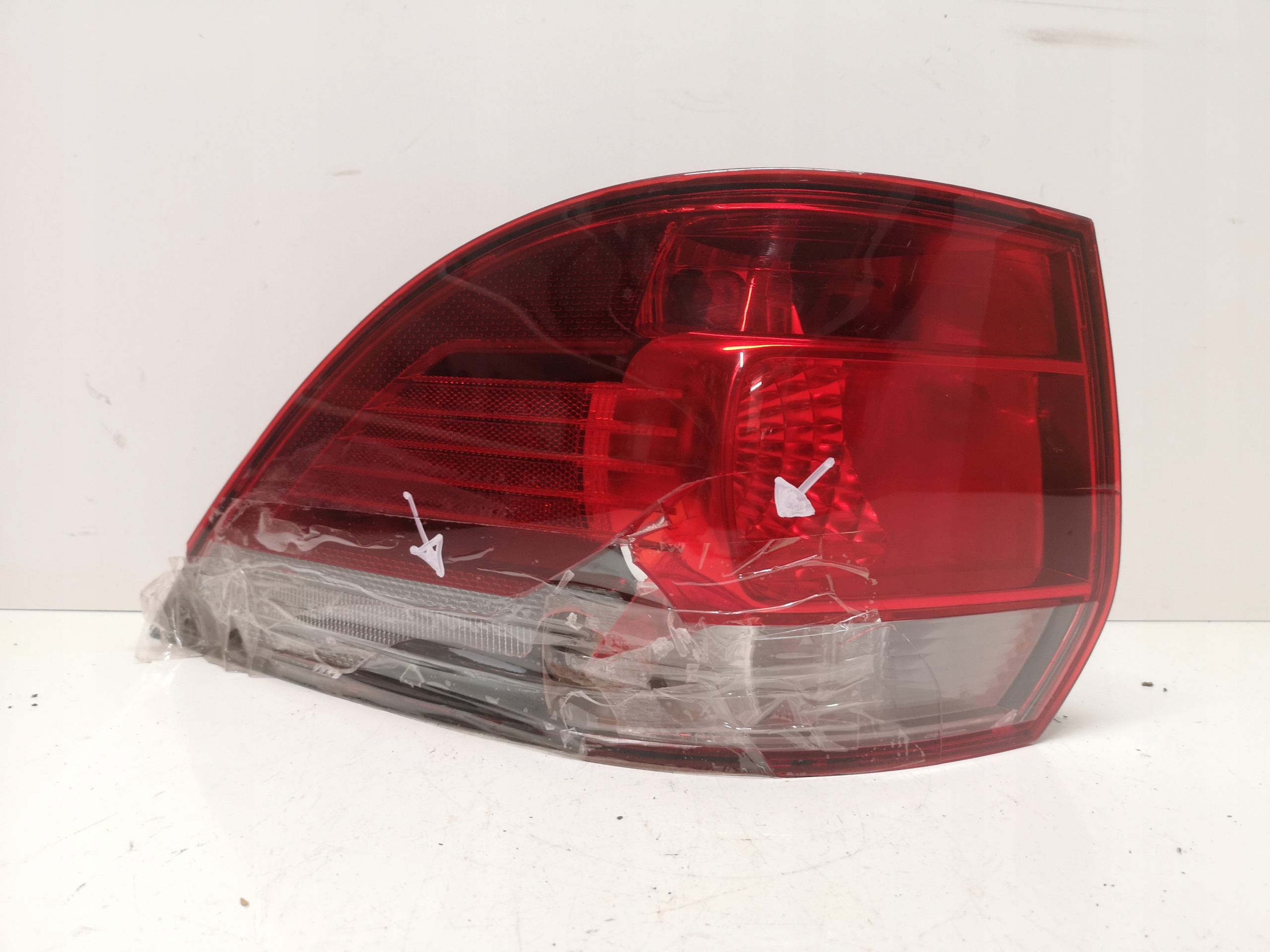 VW GOLF 6 VI VARIANT LAMPA LEWA TYLNA 1K9945095G