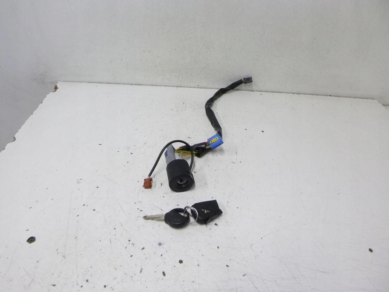 ignition + key Peugeot 206 1.6 16v