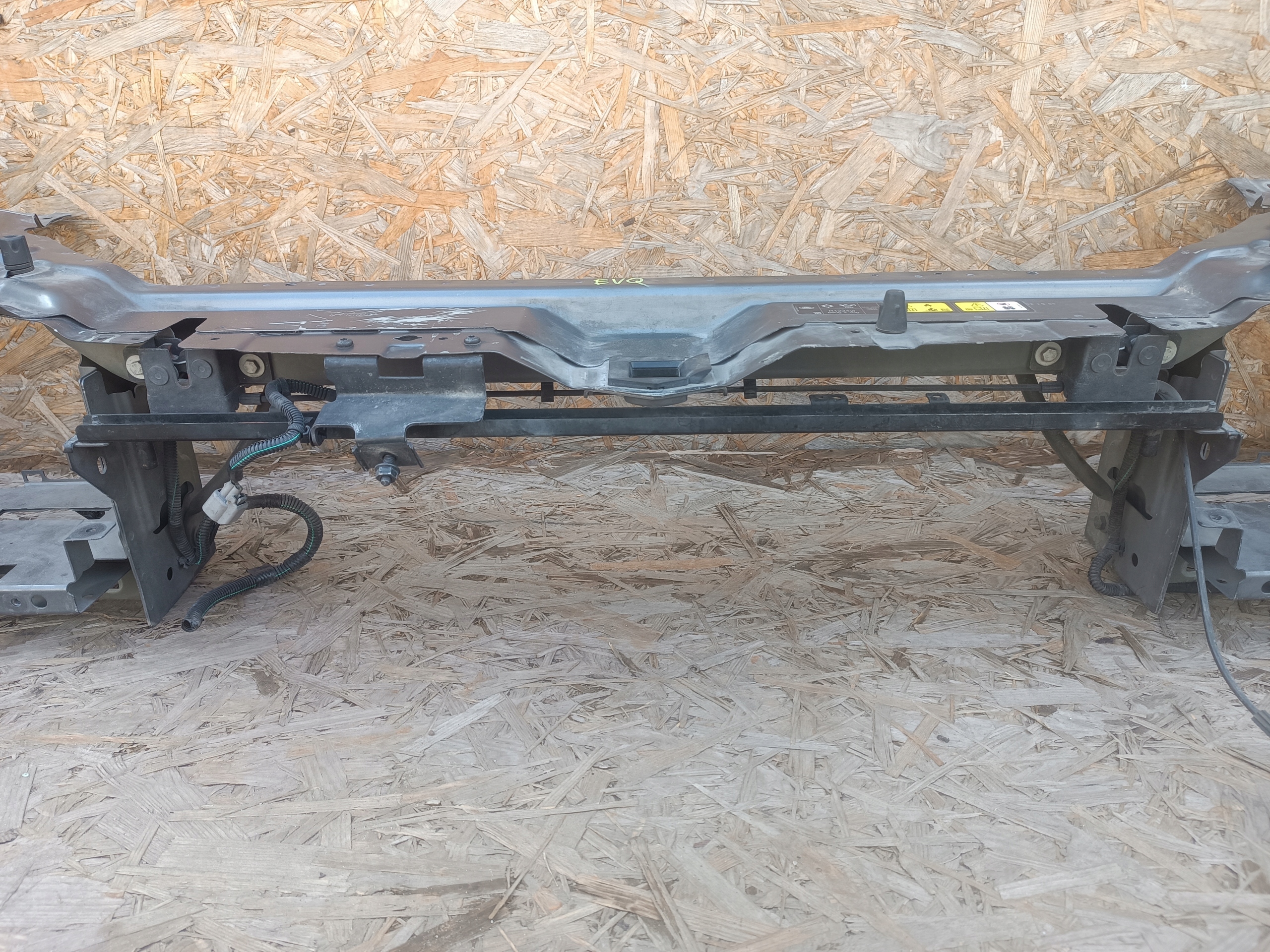 support panel for radiators pillar front LAND ROVER EVOQUE LIFT
