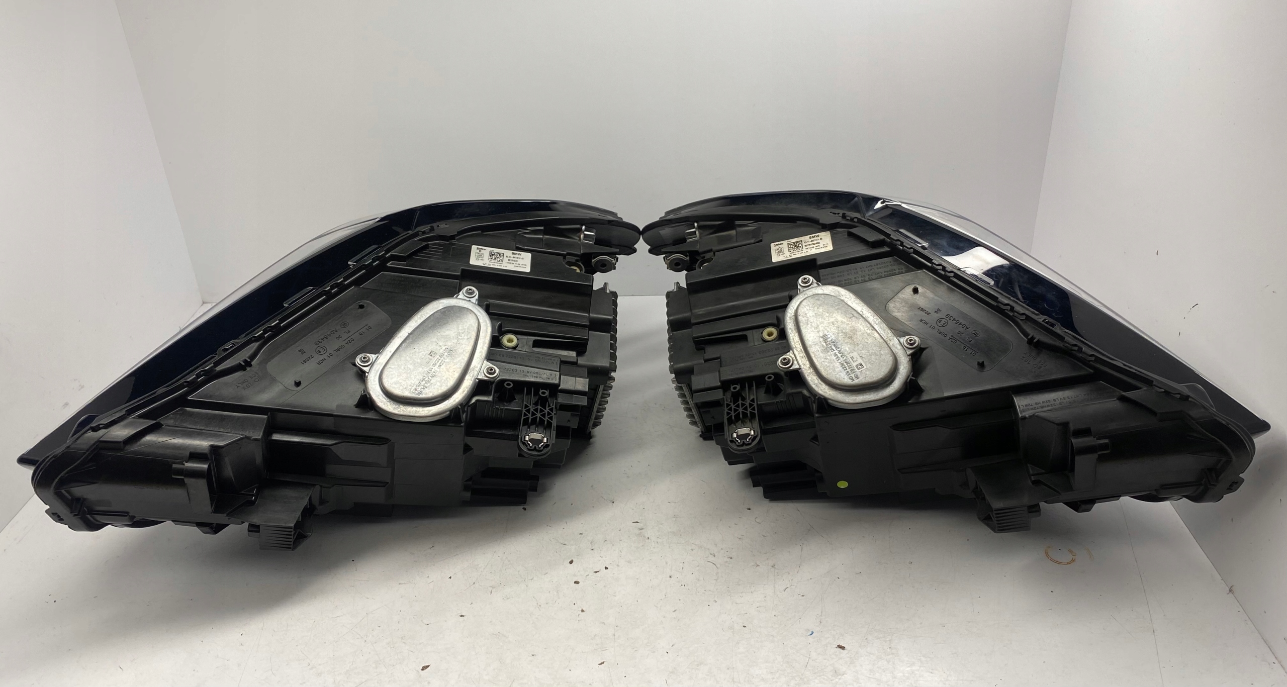 BMW X1 F48 LCI light left right FULL LED complete