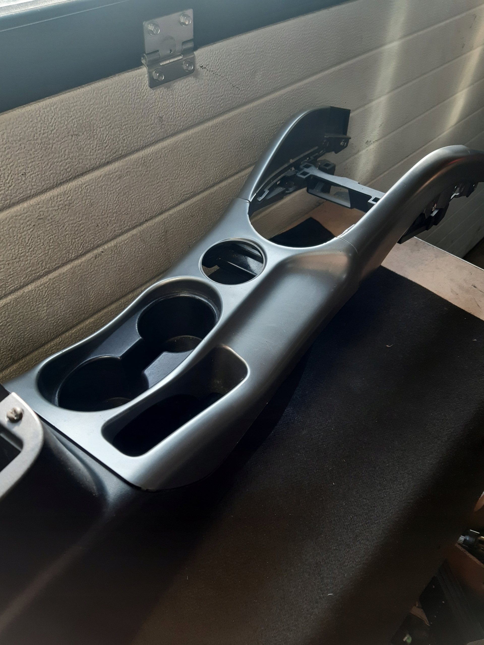 TUNEL ŚRODKOWY PODŁOKIETNIK EU PEUGEOT 4007 Typ samochodu Samochody osobowe