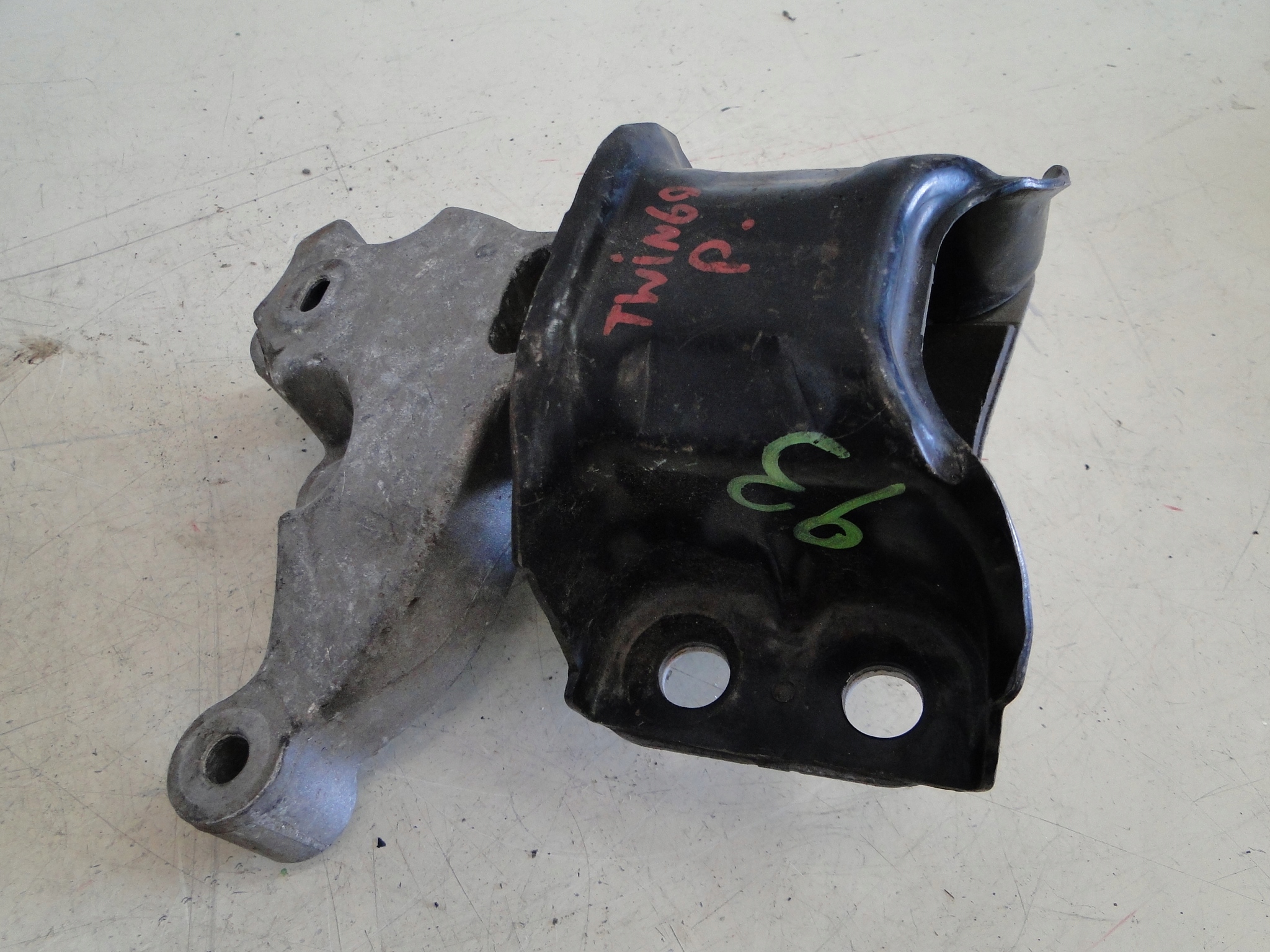 renault oe 8200437589 Двигателя