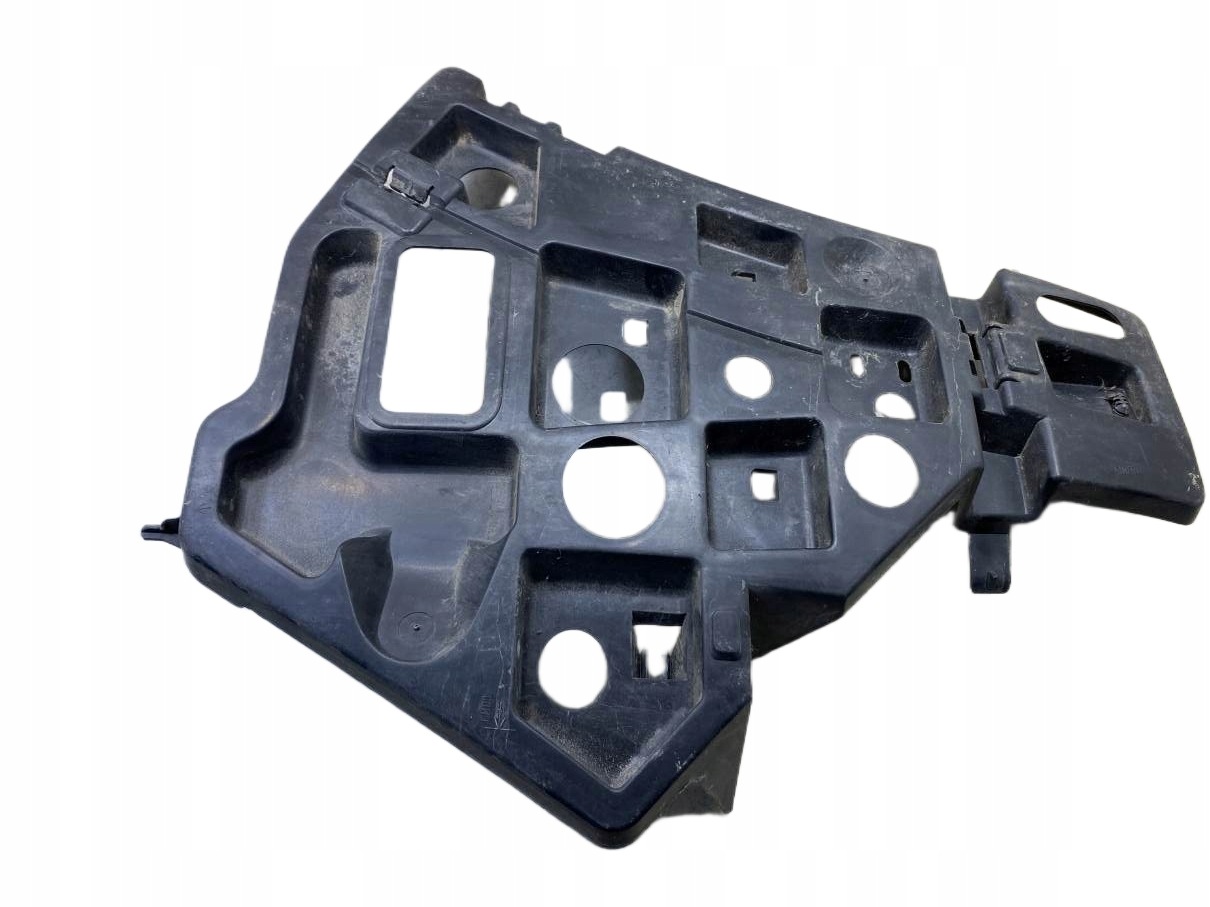 bumper bracket left front PEUGEOT 5008 and 9686181480