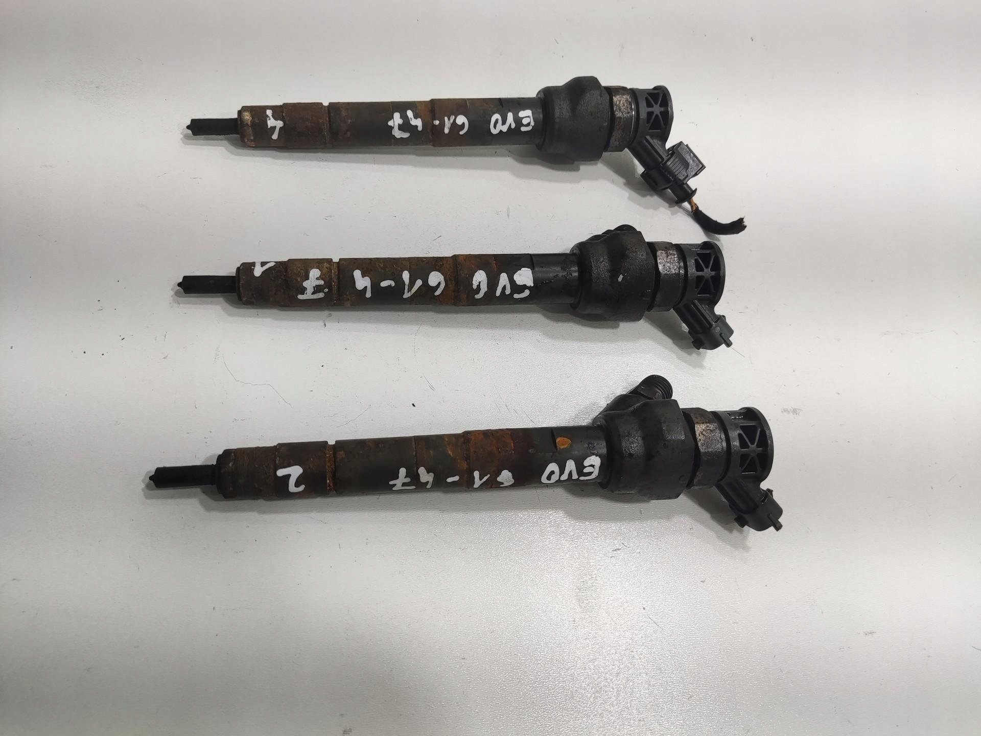 nozzle injector RANGE ROVER EVOQUE and 2.0 D L538 LIFT 15-18 G4D3-9K546-AA