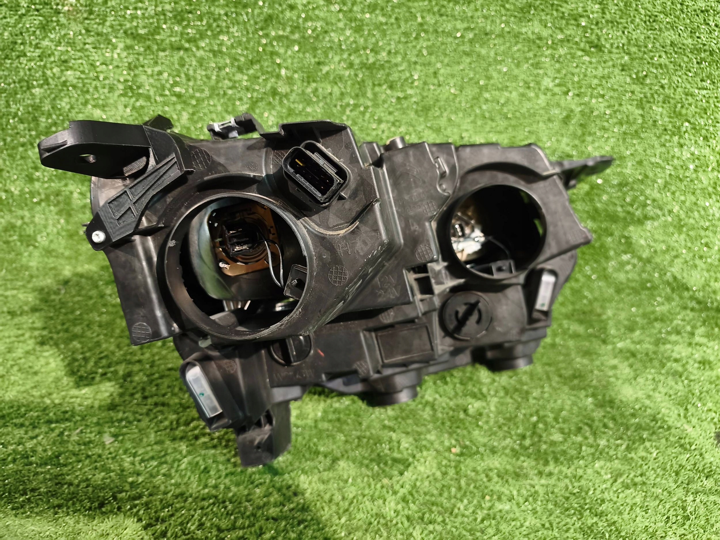 REFLEKTOR left front TOYOTA PROACE CITY VERSO NR.R1112
