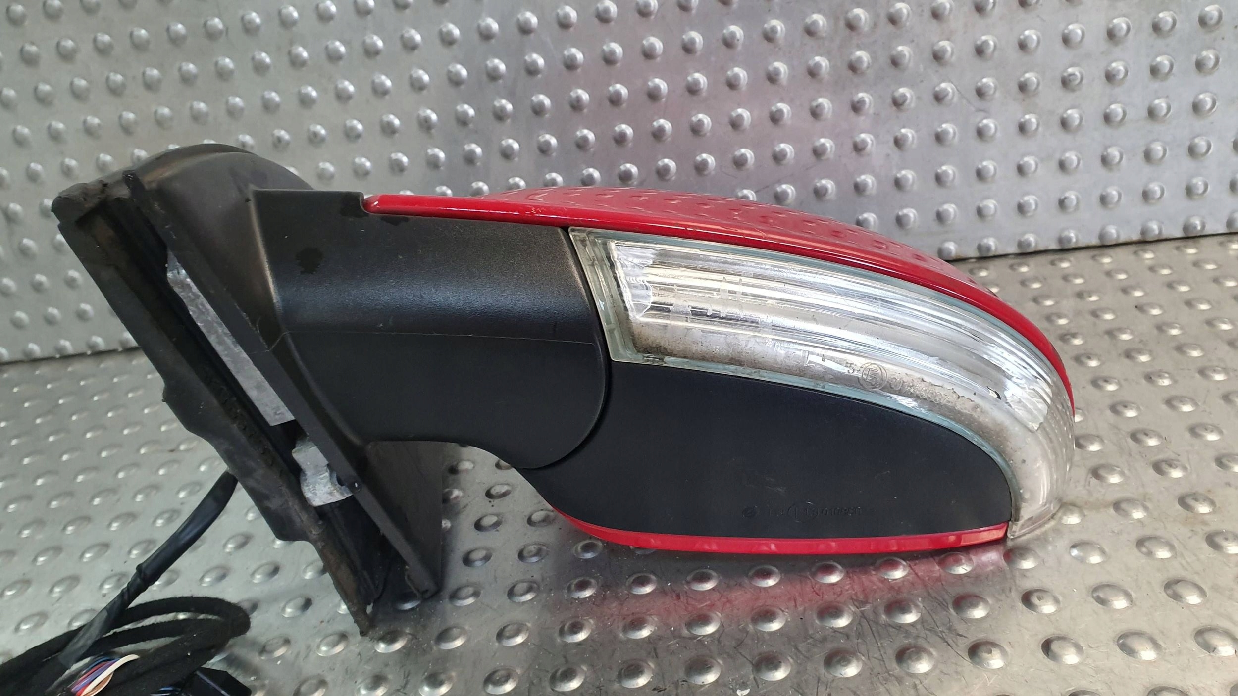 mirror left VW GOLF V 7 PIN 03