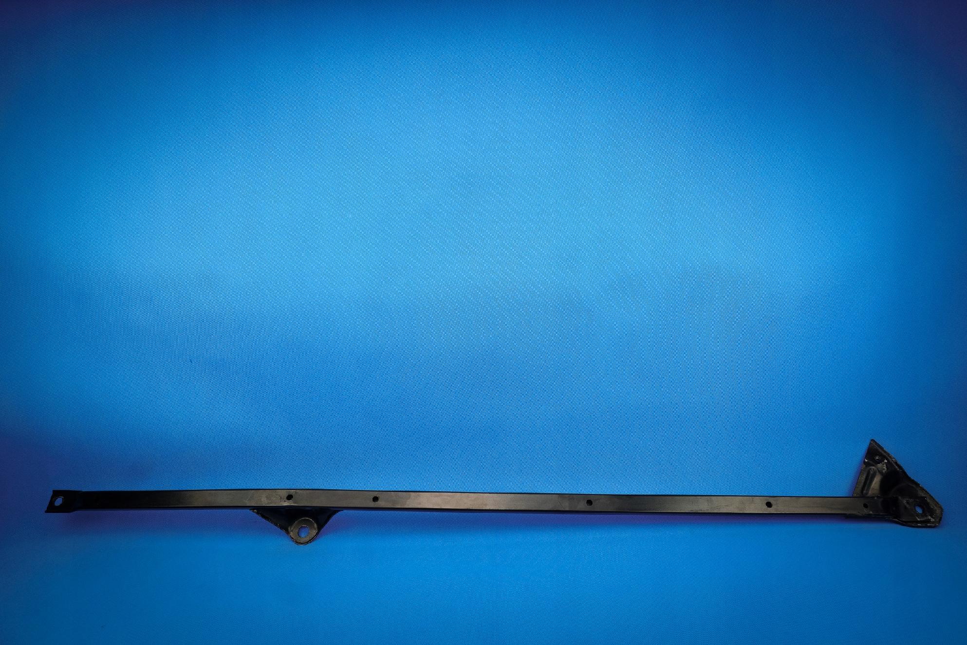 bar poprzeczny chassis Audi Q7 4M 4M0803228