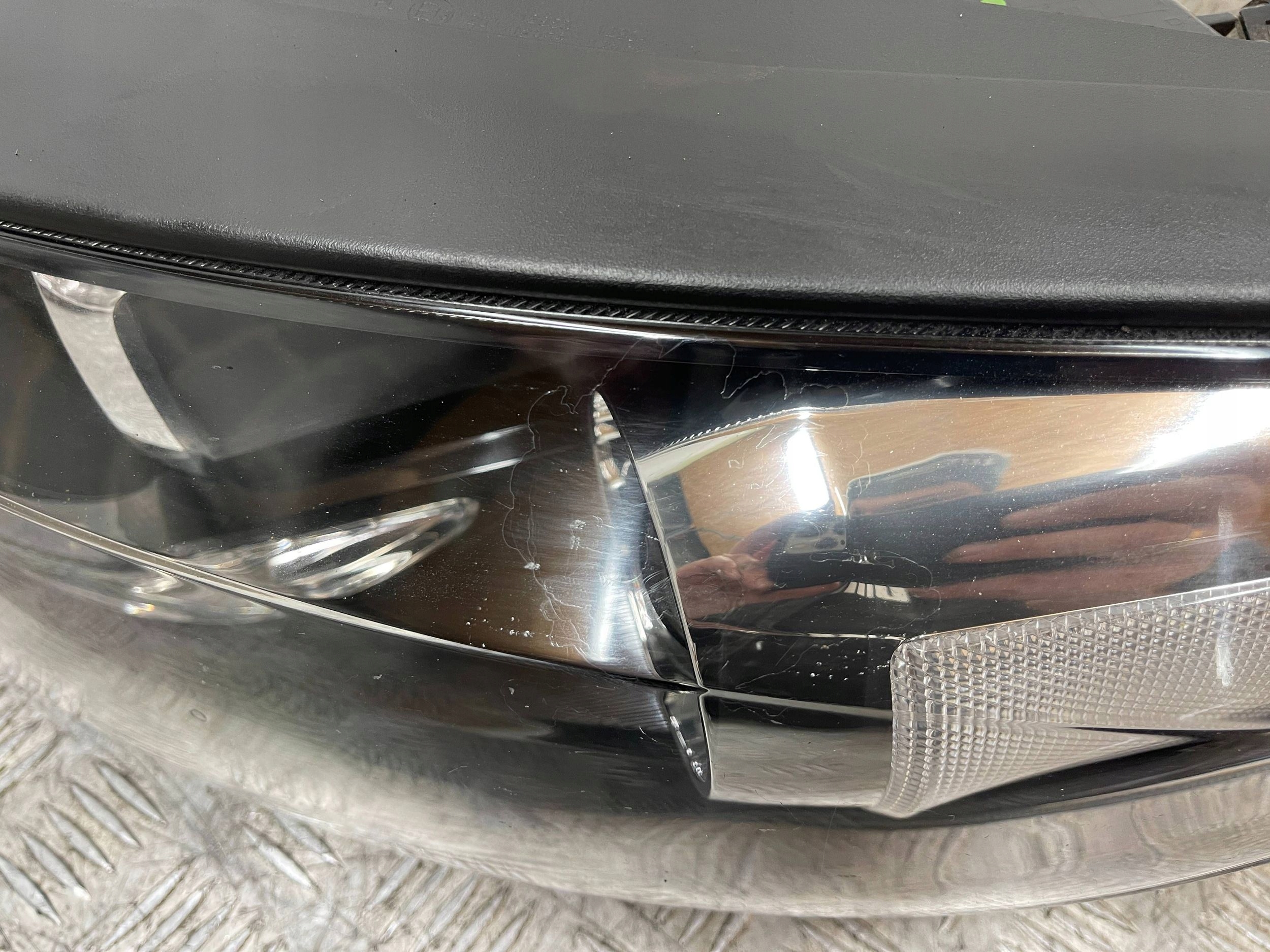 REFLEKTOR light front front left KIA Sportage III 3 10- SL ZWYKLA LED