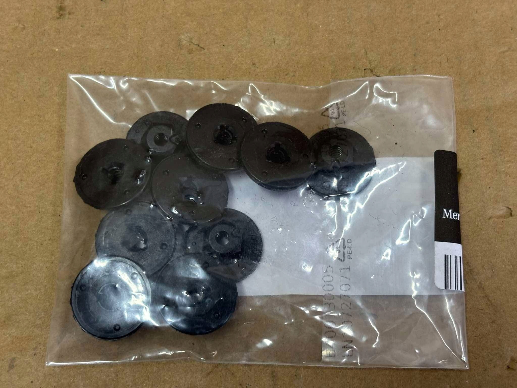 nuts NADKOLA holder MERCEDES A0029905350